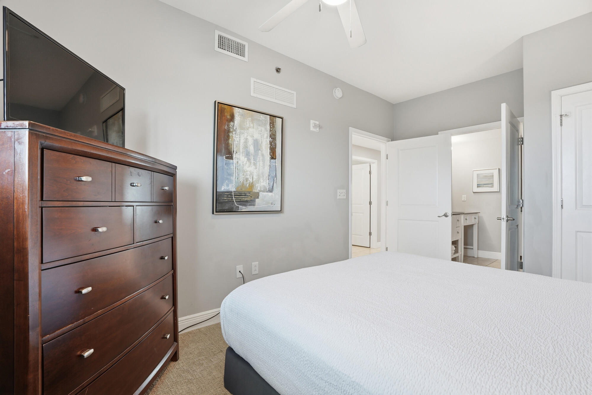 Sterling Breeze - Residential