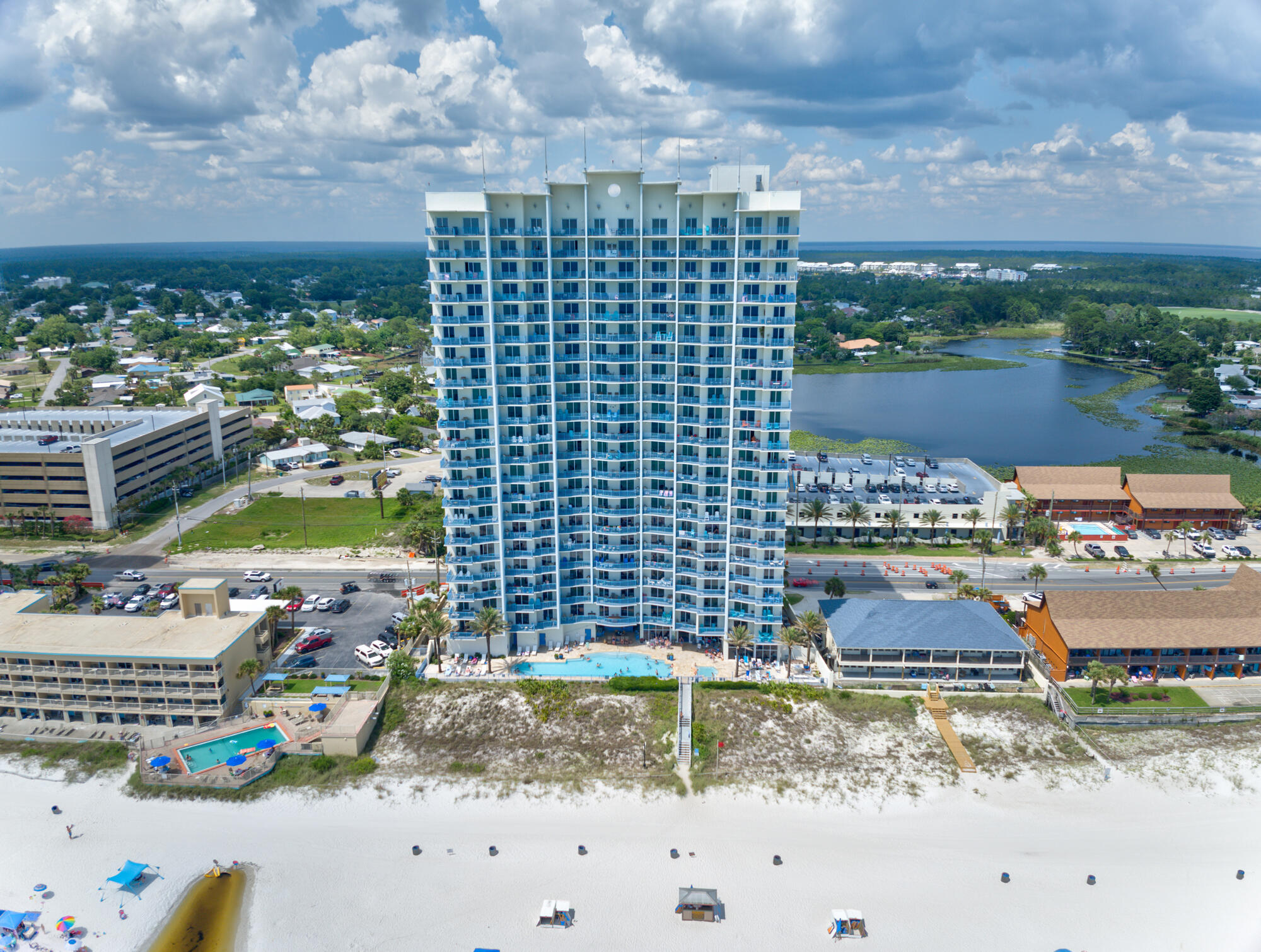 Sterling Breeze - Residential