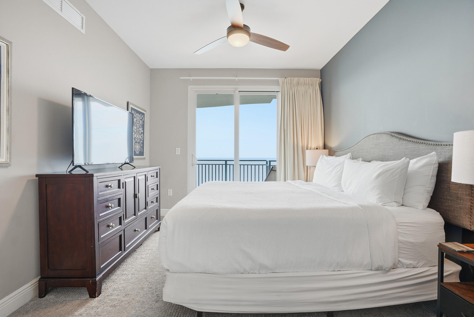 Sterling Breeze - Residential