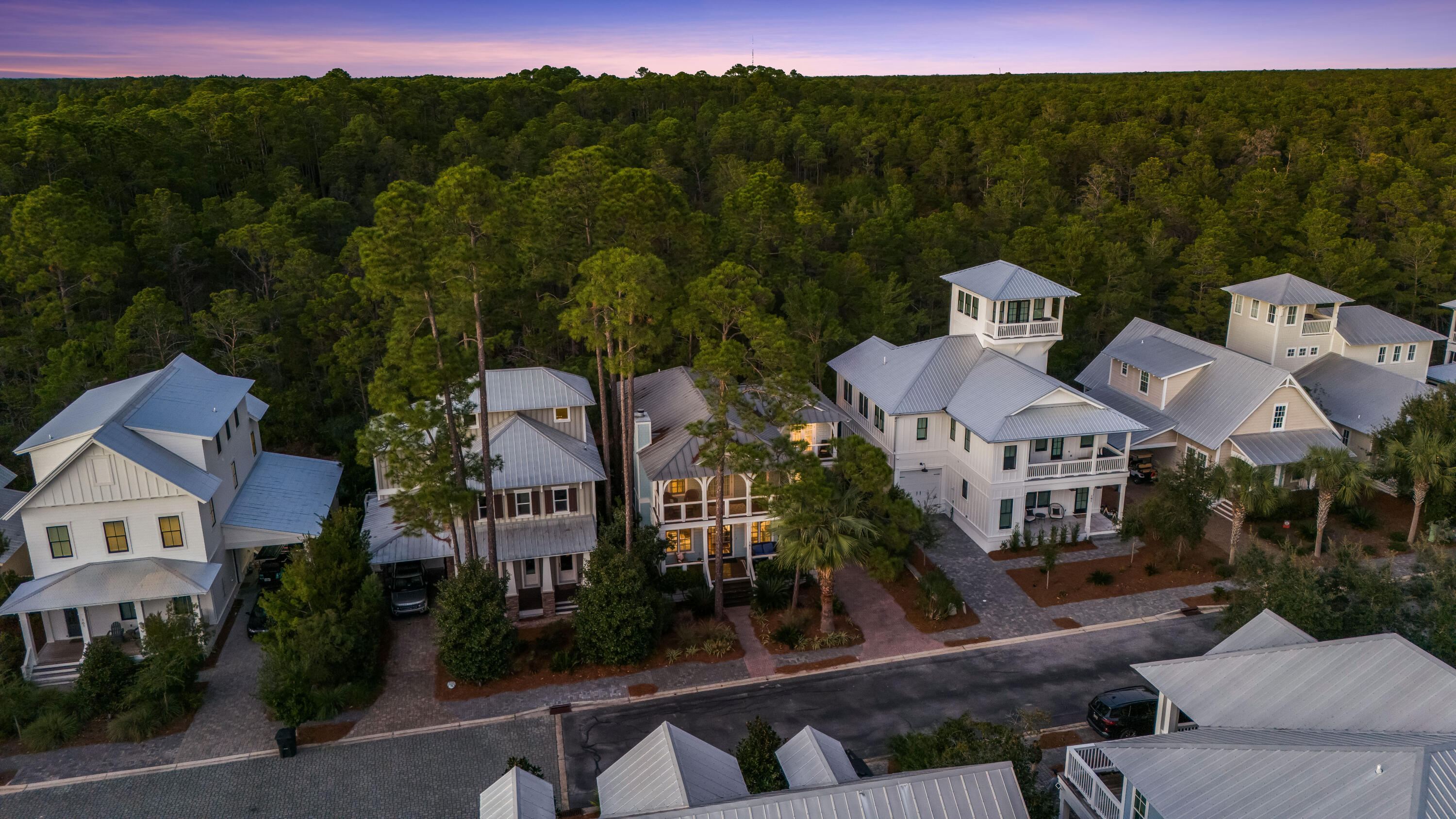 LAKESIDE AT BLUE MOUNTAIN BEACH - Residential