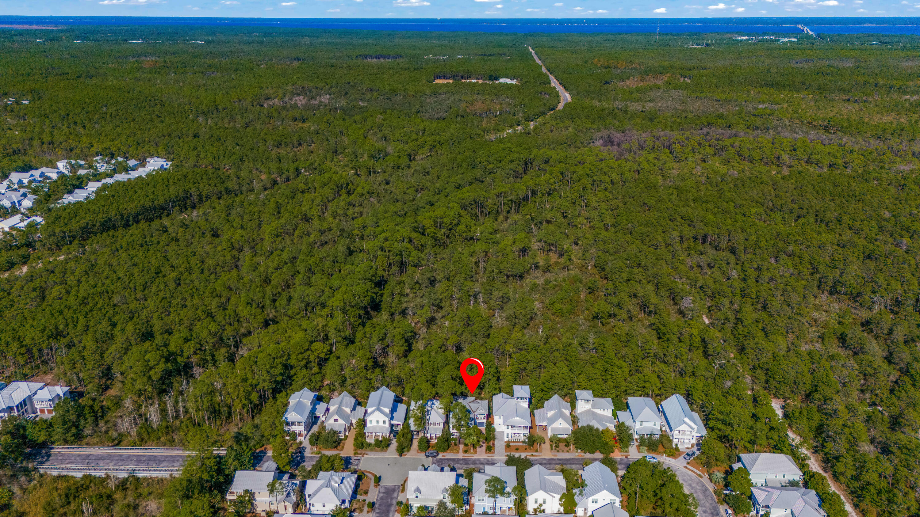 LAKESIDE AT BLUE MOUNTAIN BEACH - Residential