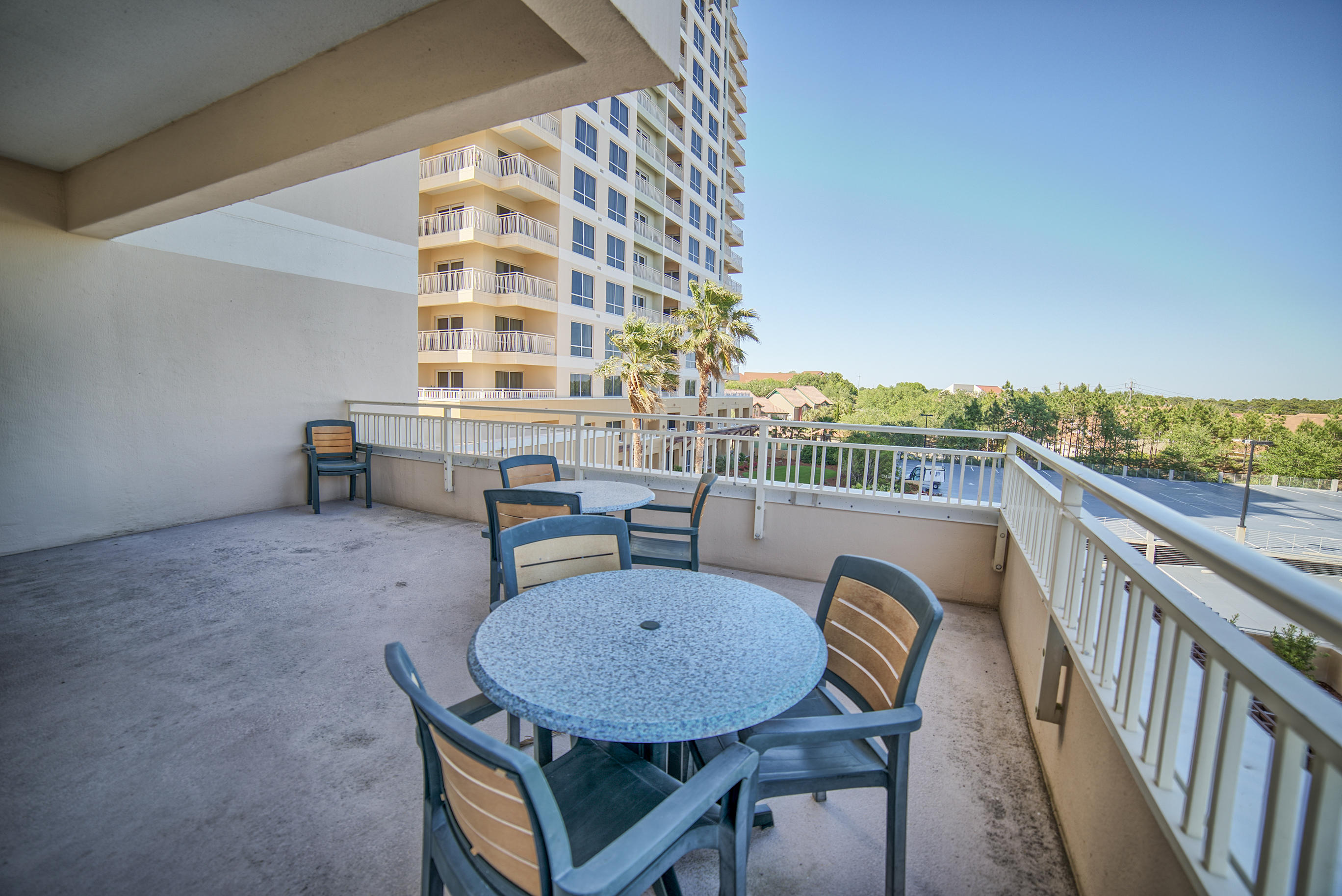 LUAU II - Residential