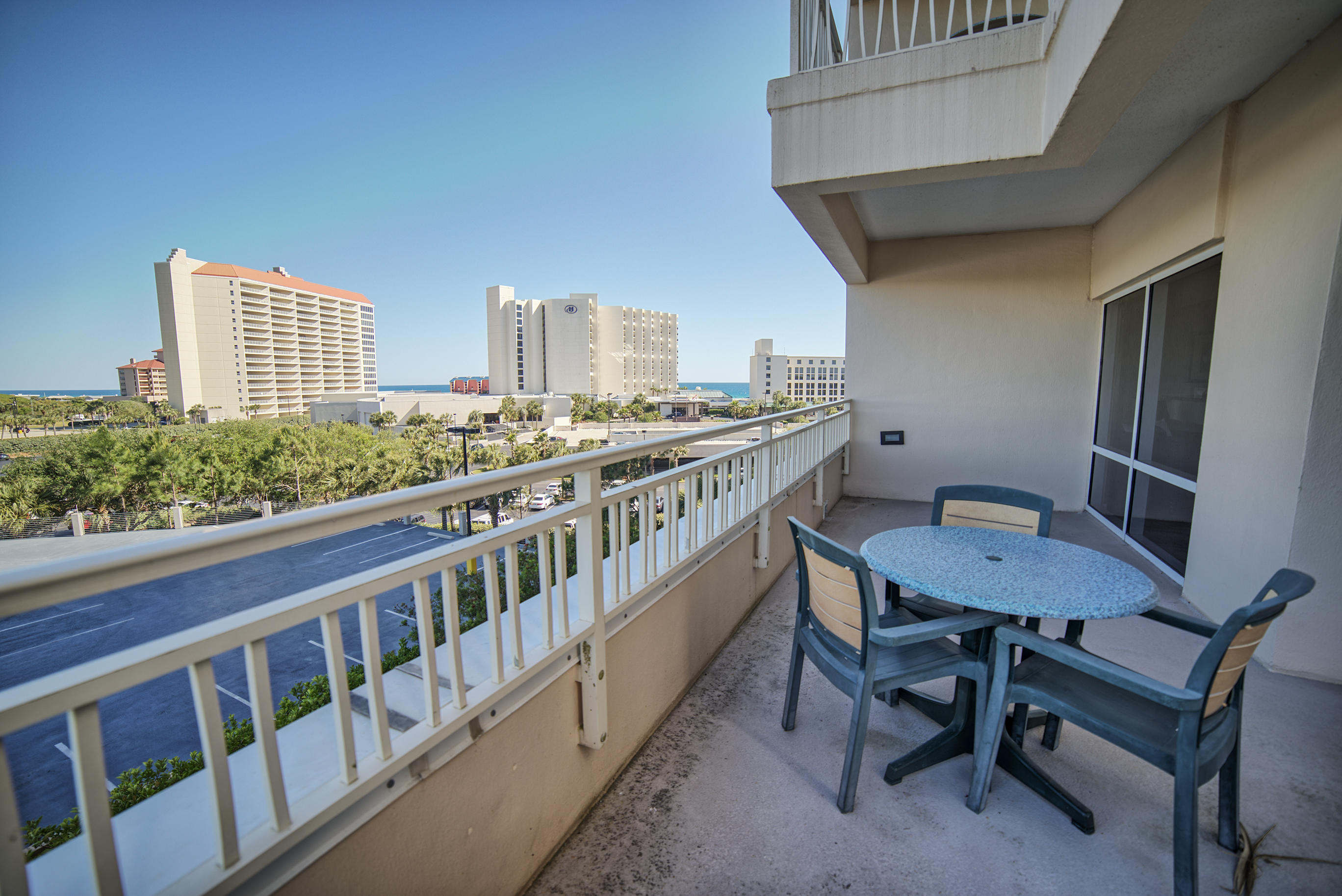 LUAU II - Residential