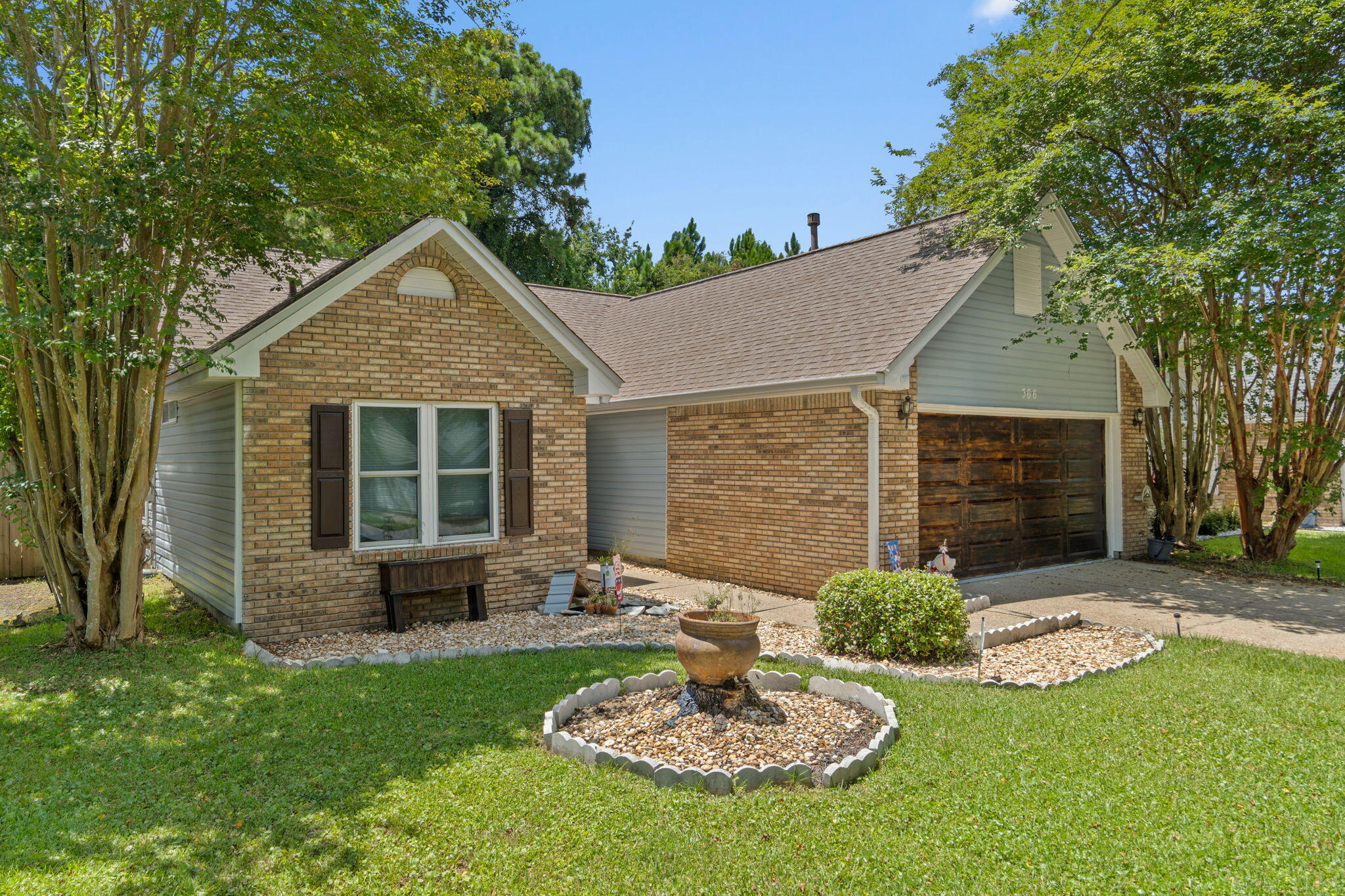 BROOKWOOD - Residential