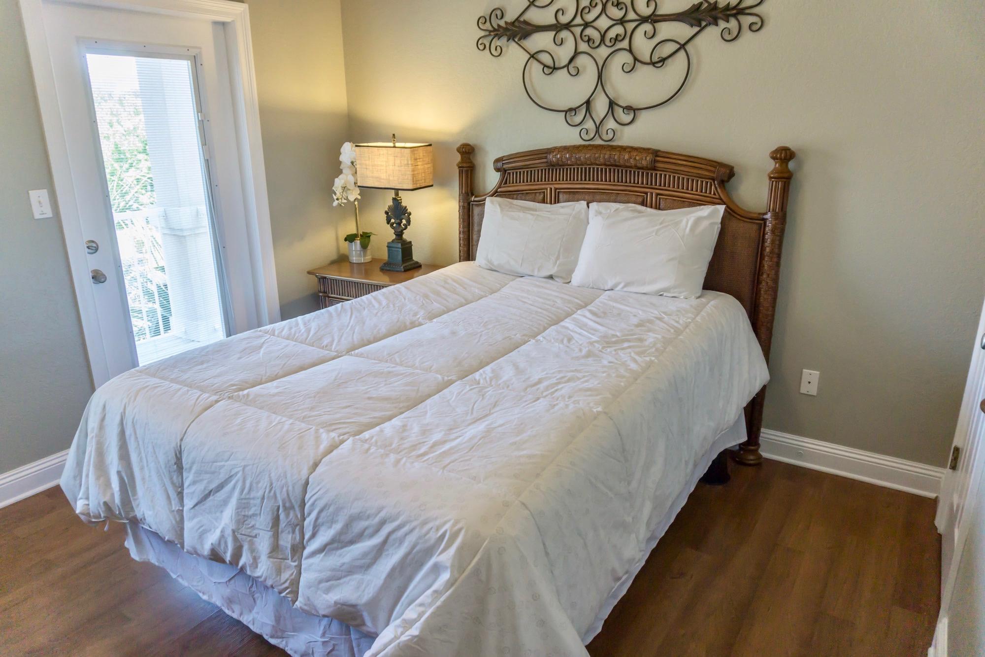 VILLAGES OF CRYSTAL BEACH - Residential