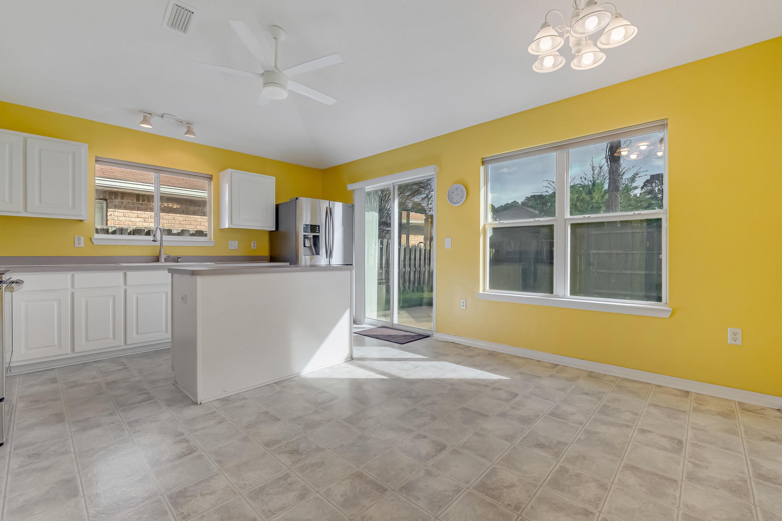EMERALD VILLAGE S/D - Residential