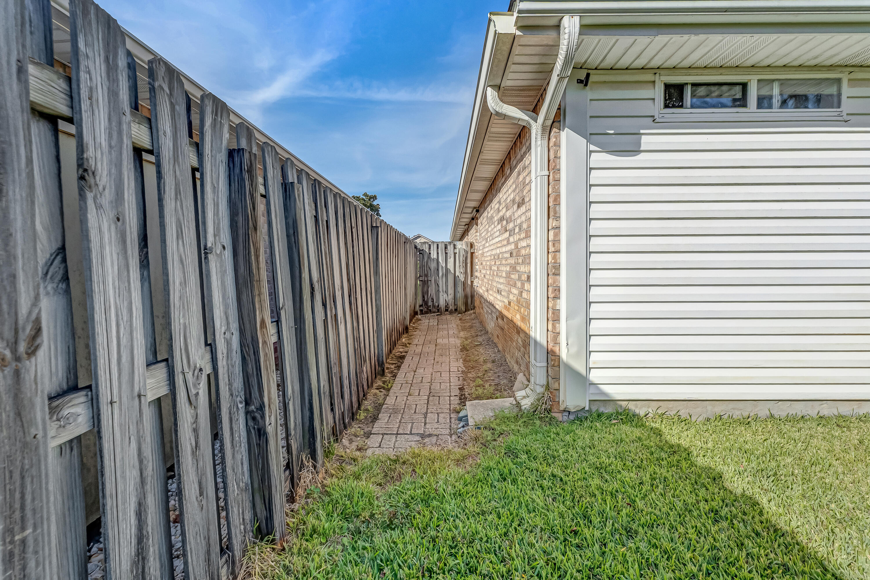 EMERALD VILLAGE S/D - Residential