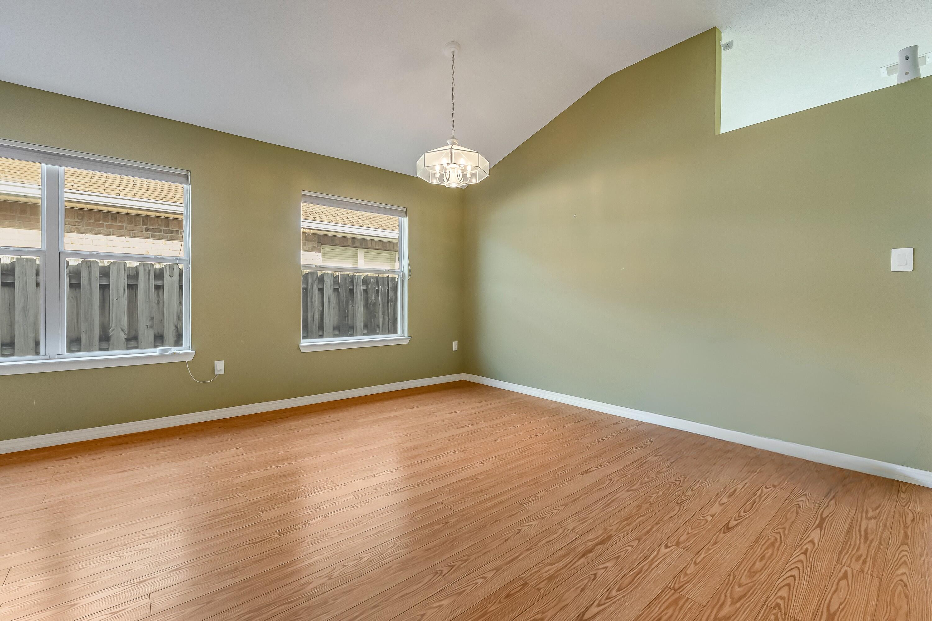 EMERALD VILLAGE S/D - Residential