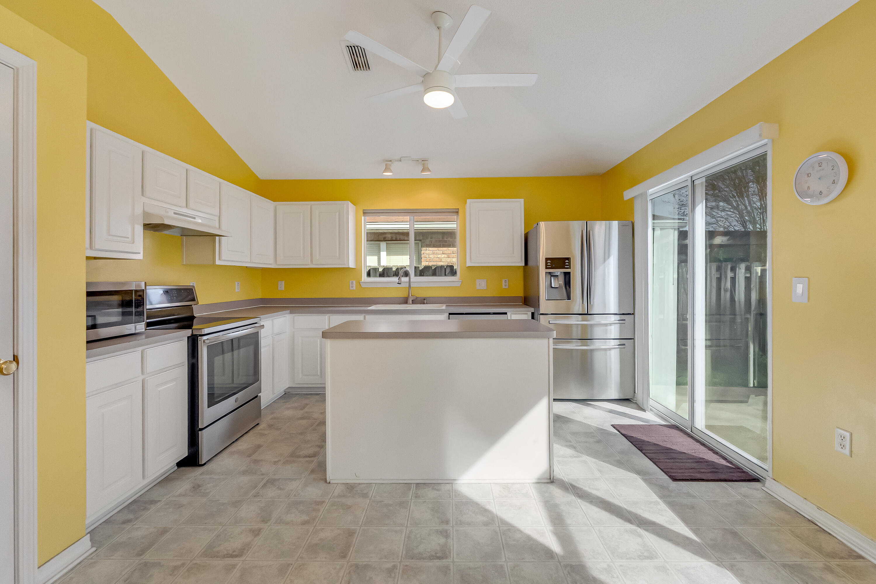 EMERALD VILLAGE S/D - Residential