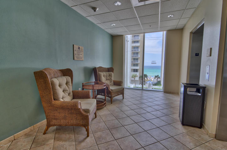 MAJESTIC BEACH TOWERS II - Residential