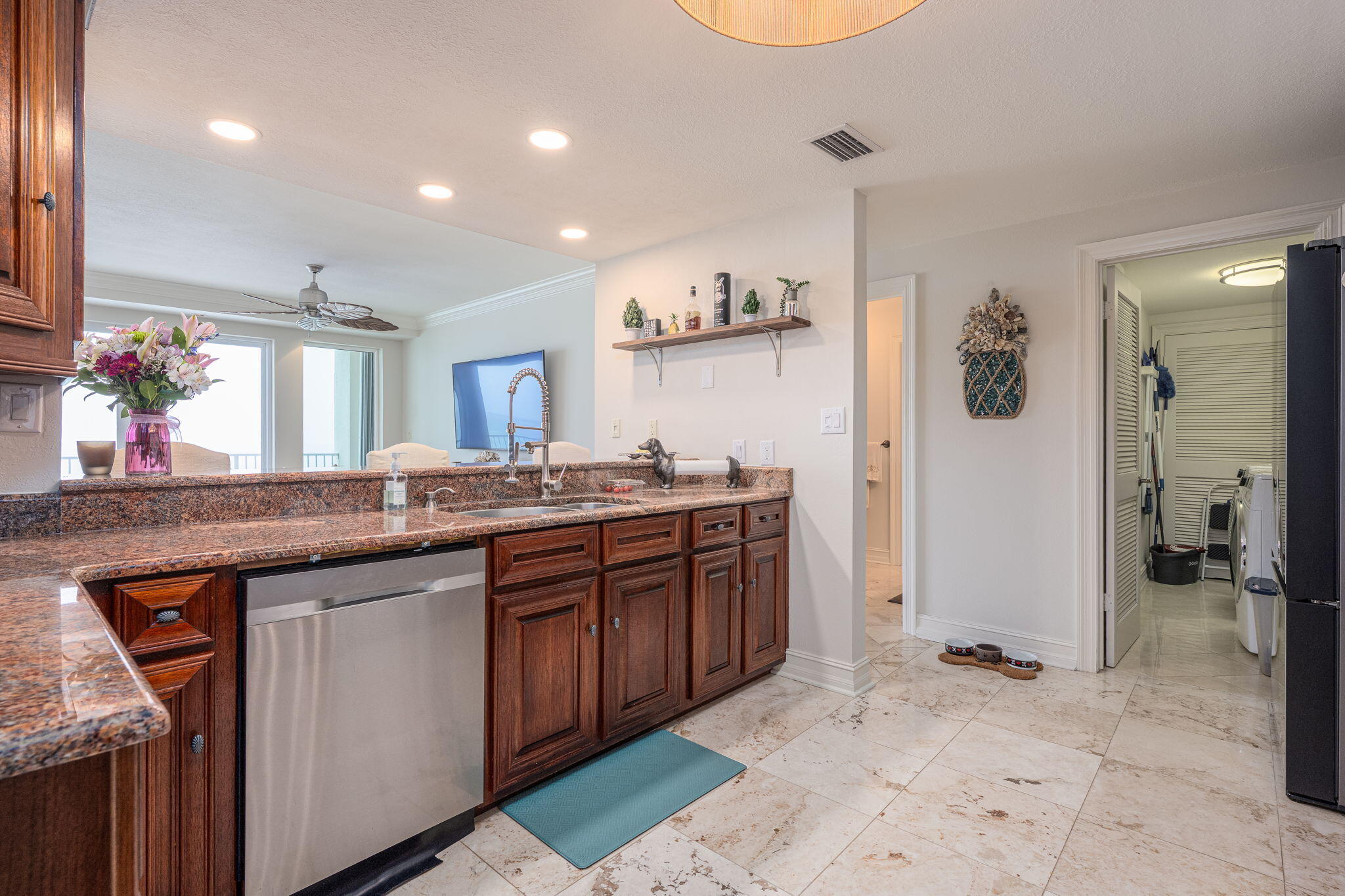 Compass Rose - Residential
