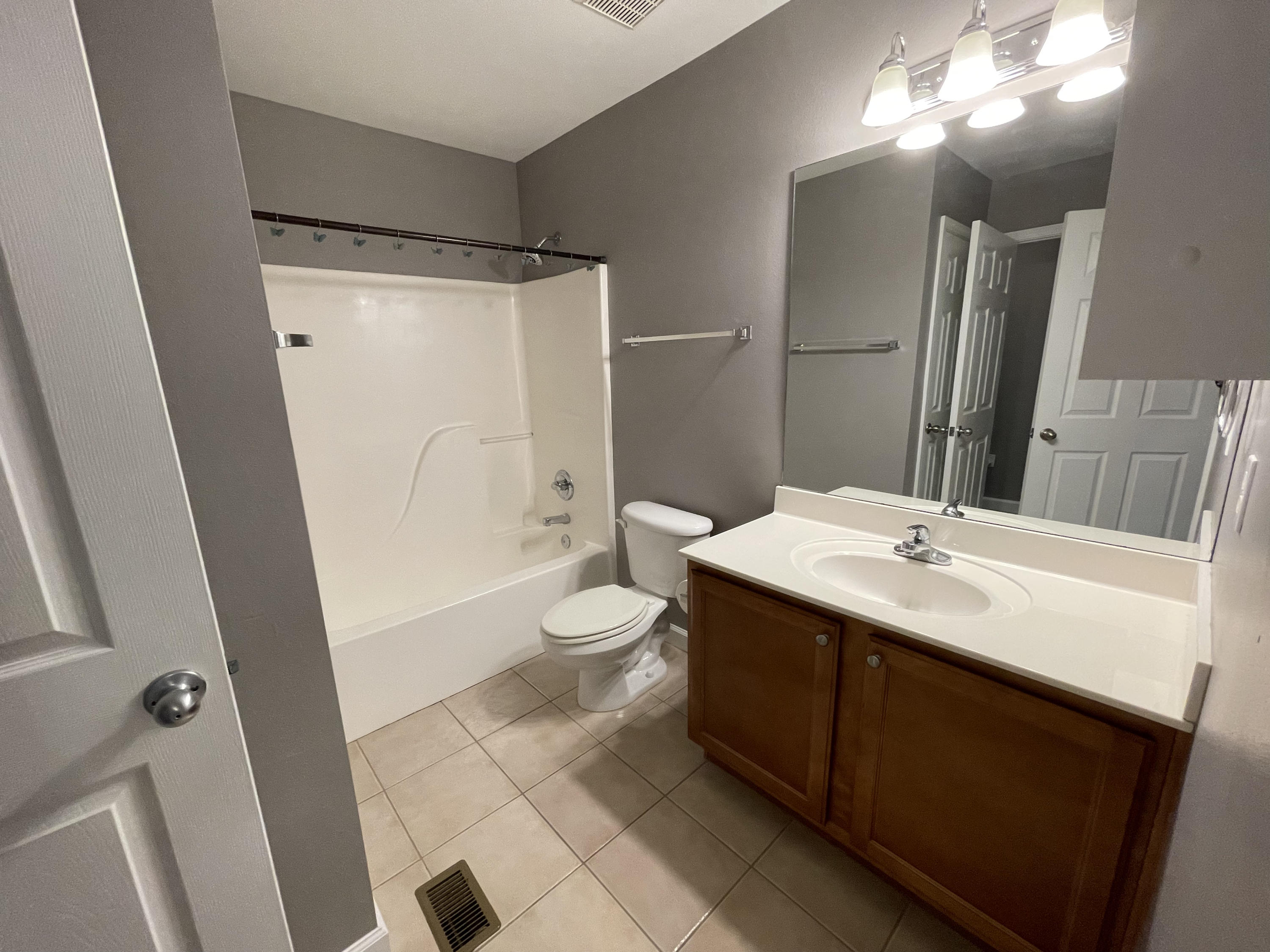 CARONDOLET T/H - Residential