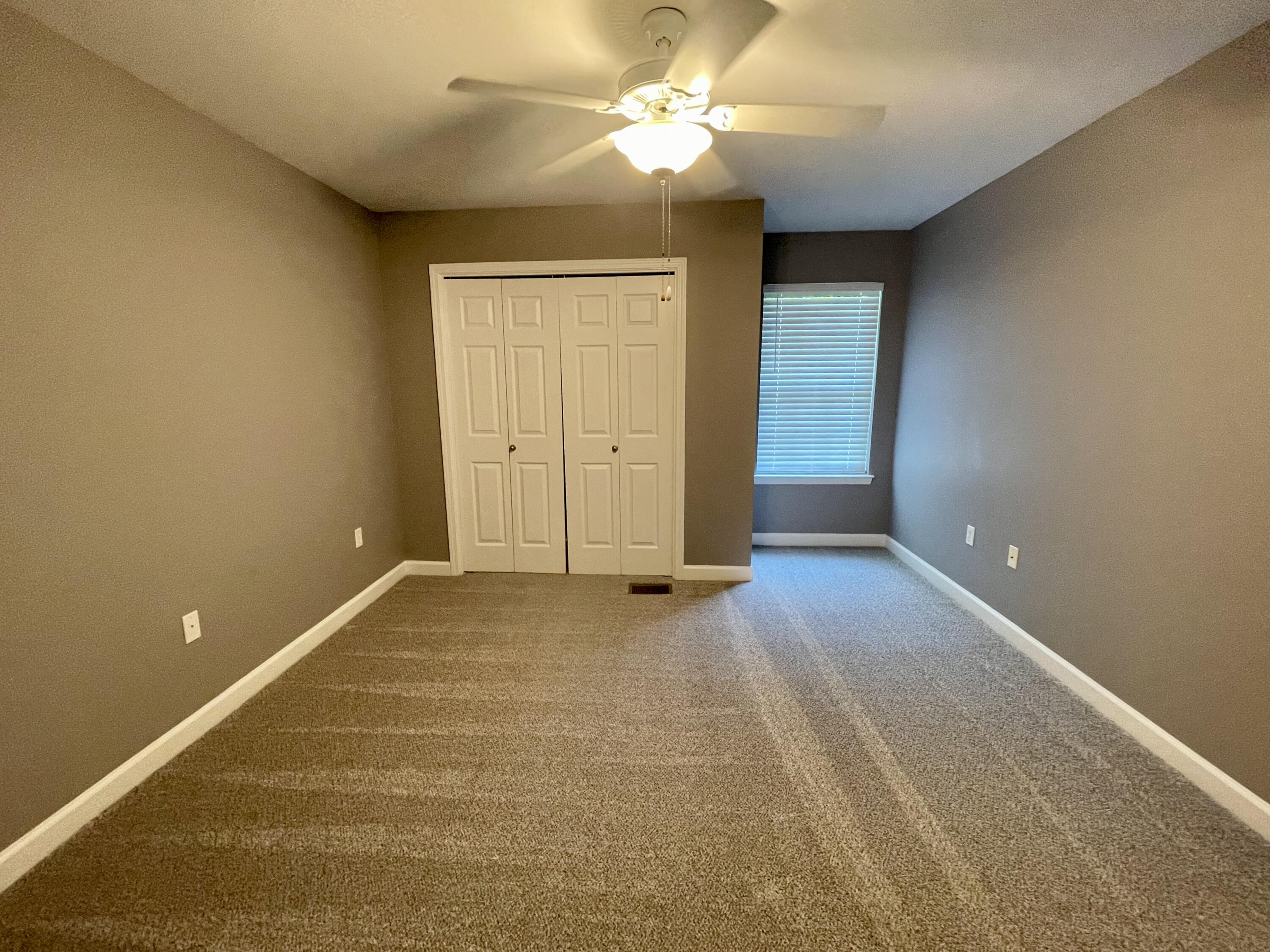 CARONDOLET T/H - Residential