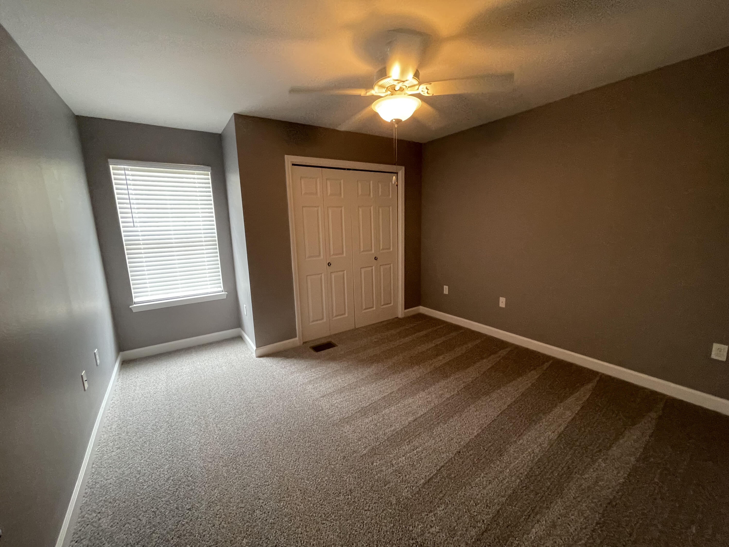 CARONDOLET T/H - Residential