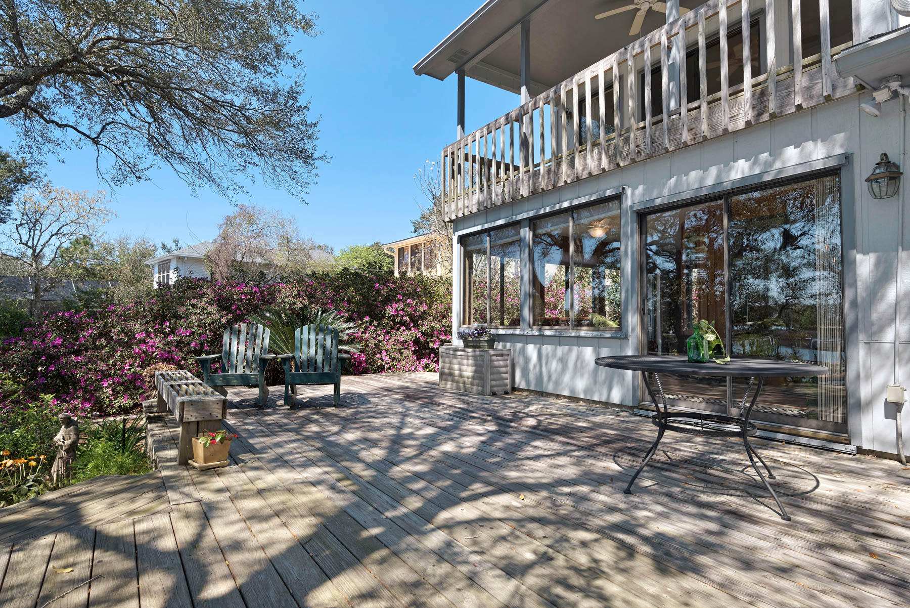 NORTH LAKE PIPPIN - Residential