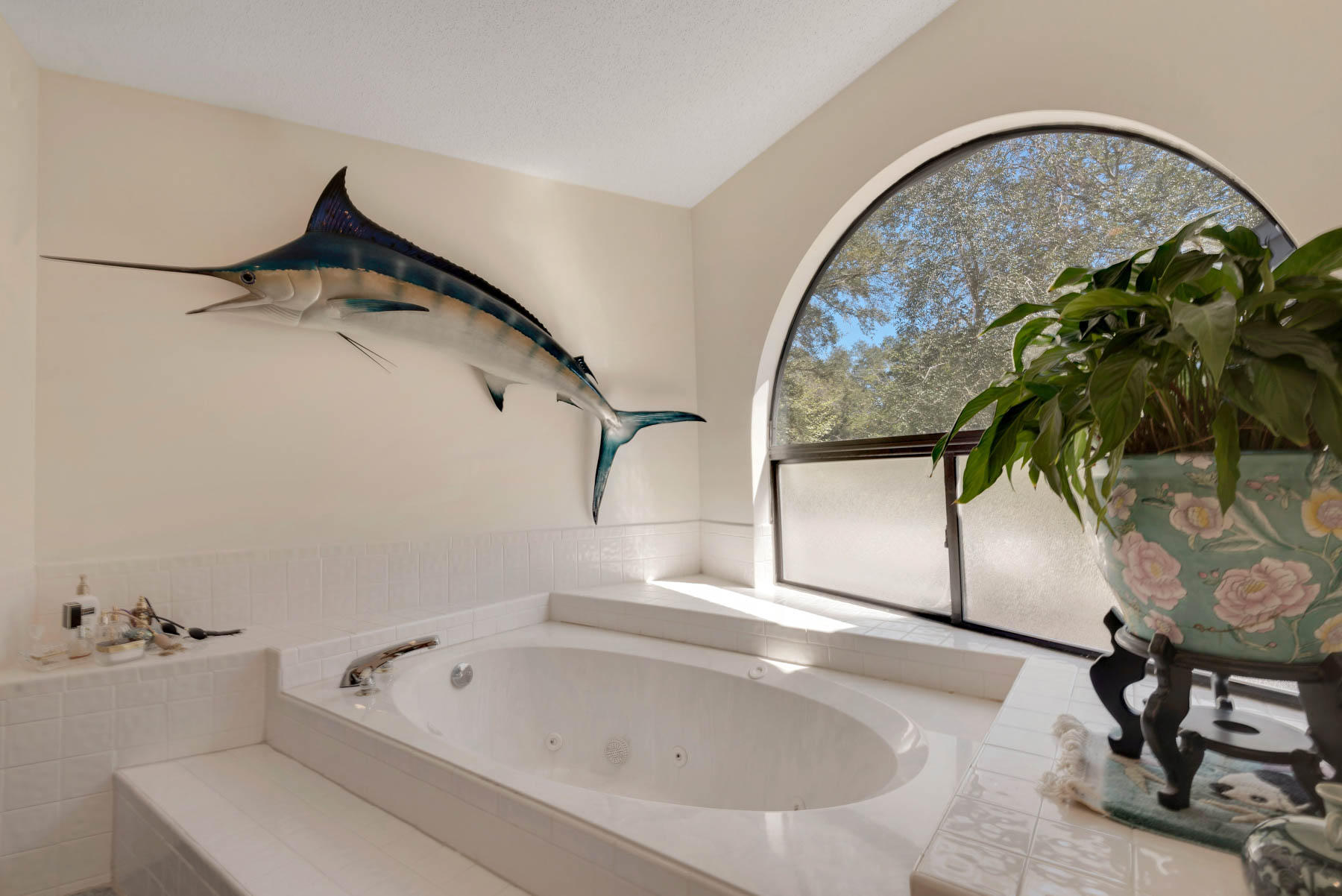 NORTH LAKE PIPPIN - Residential