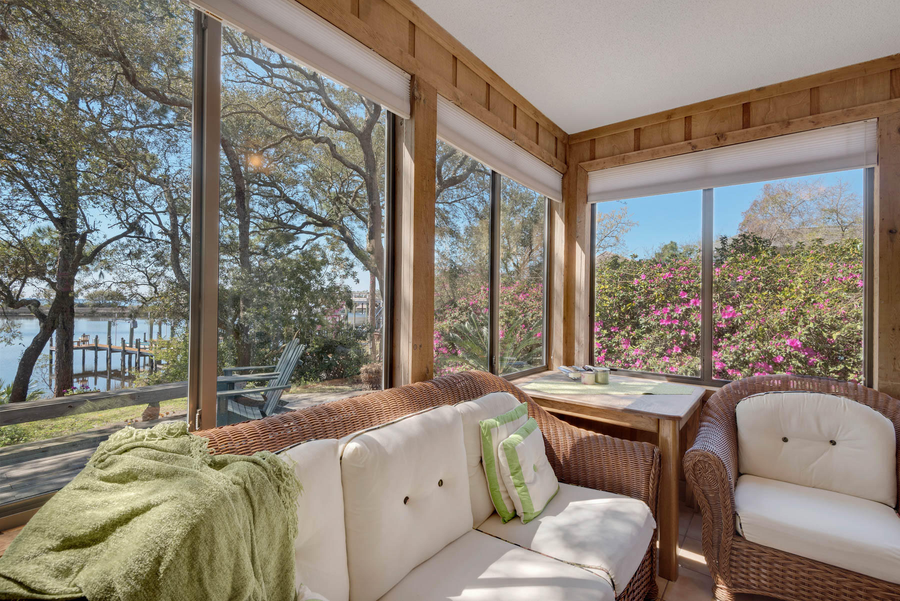 NORTH LAKE PIPPIN - Residential