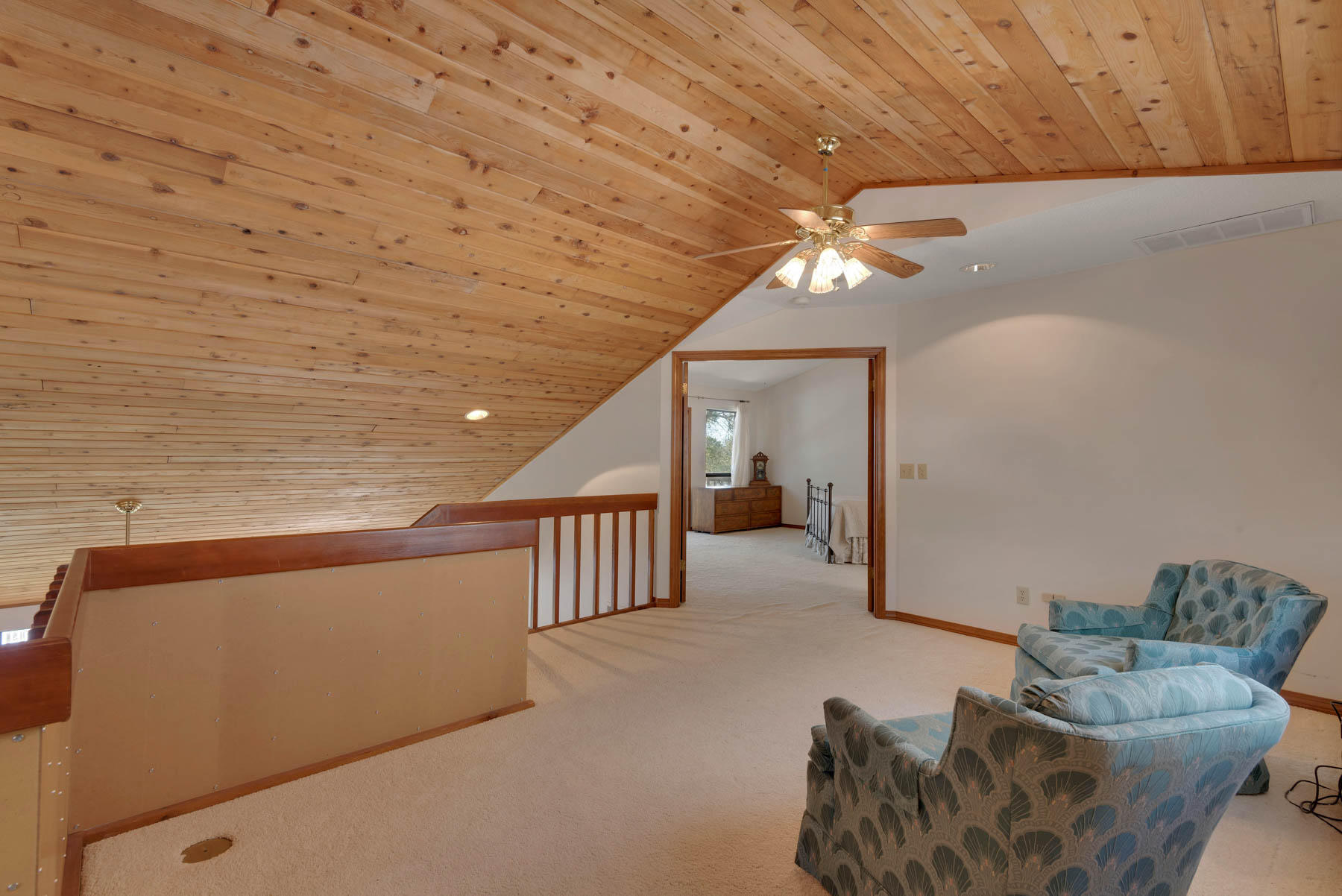 NORTH LAKE PIPPIN - Residential