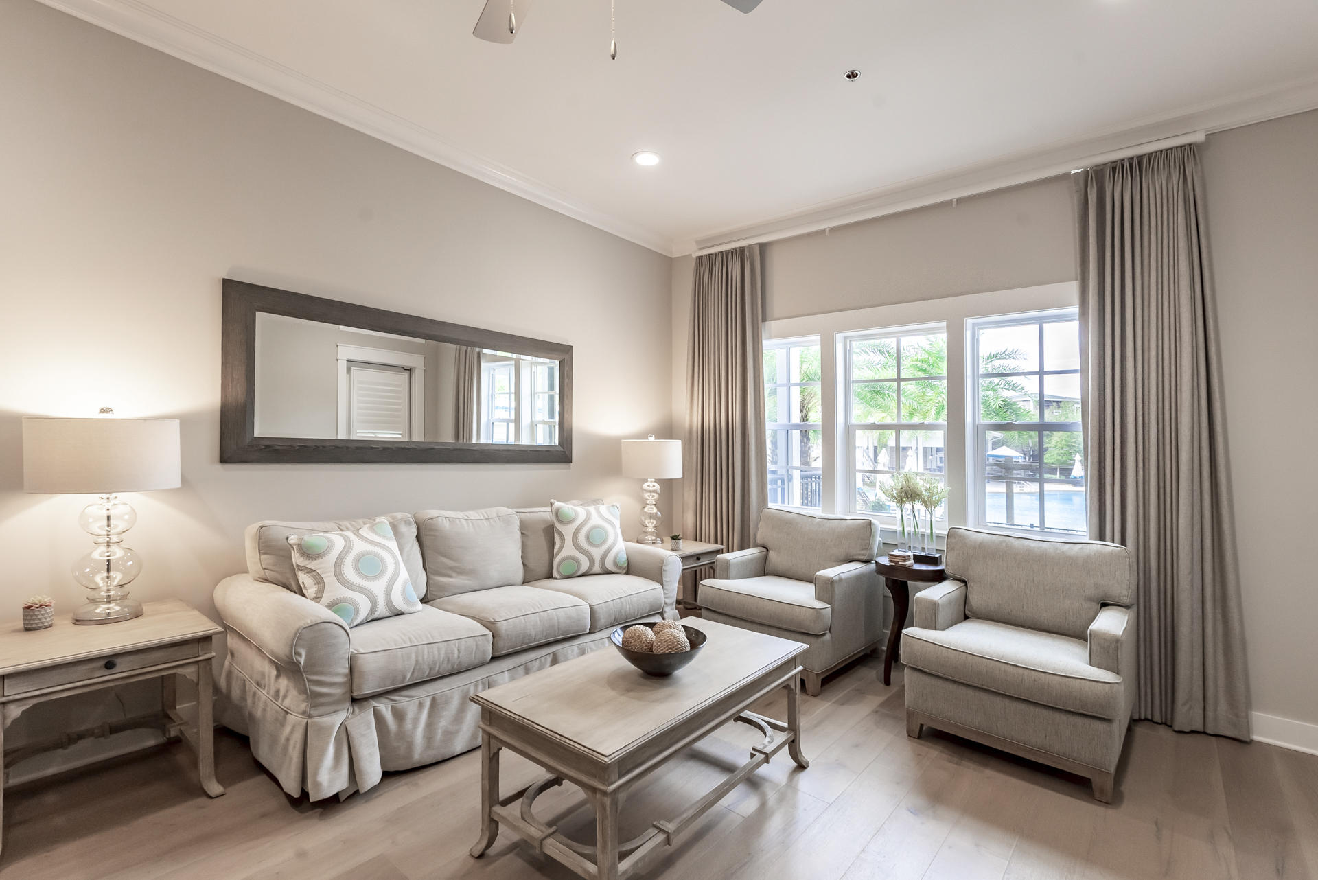 HENDERSON LOFTS - Residential