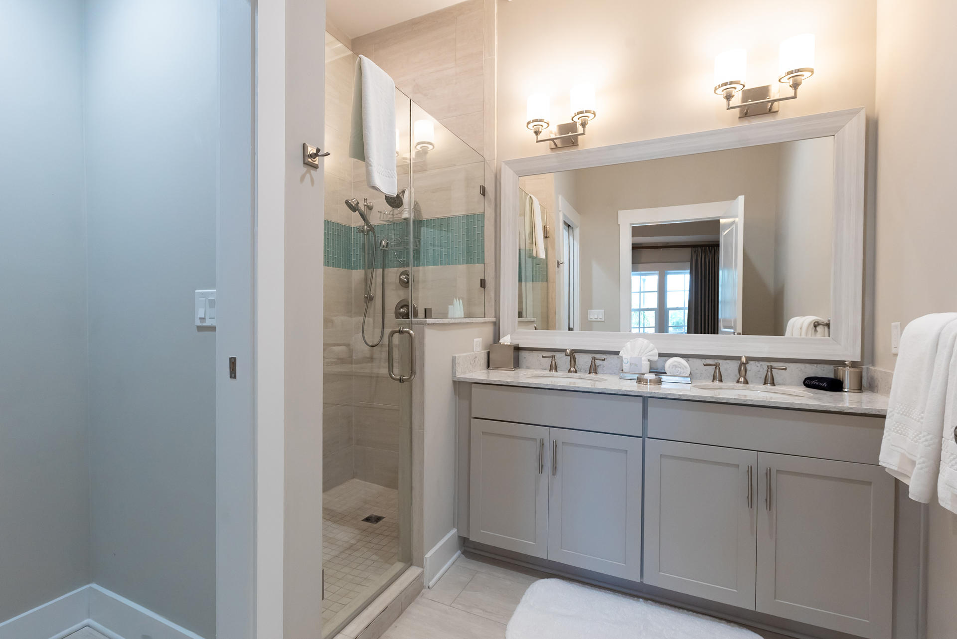 HENDERSON LOFTS - Residential