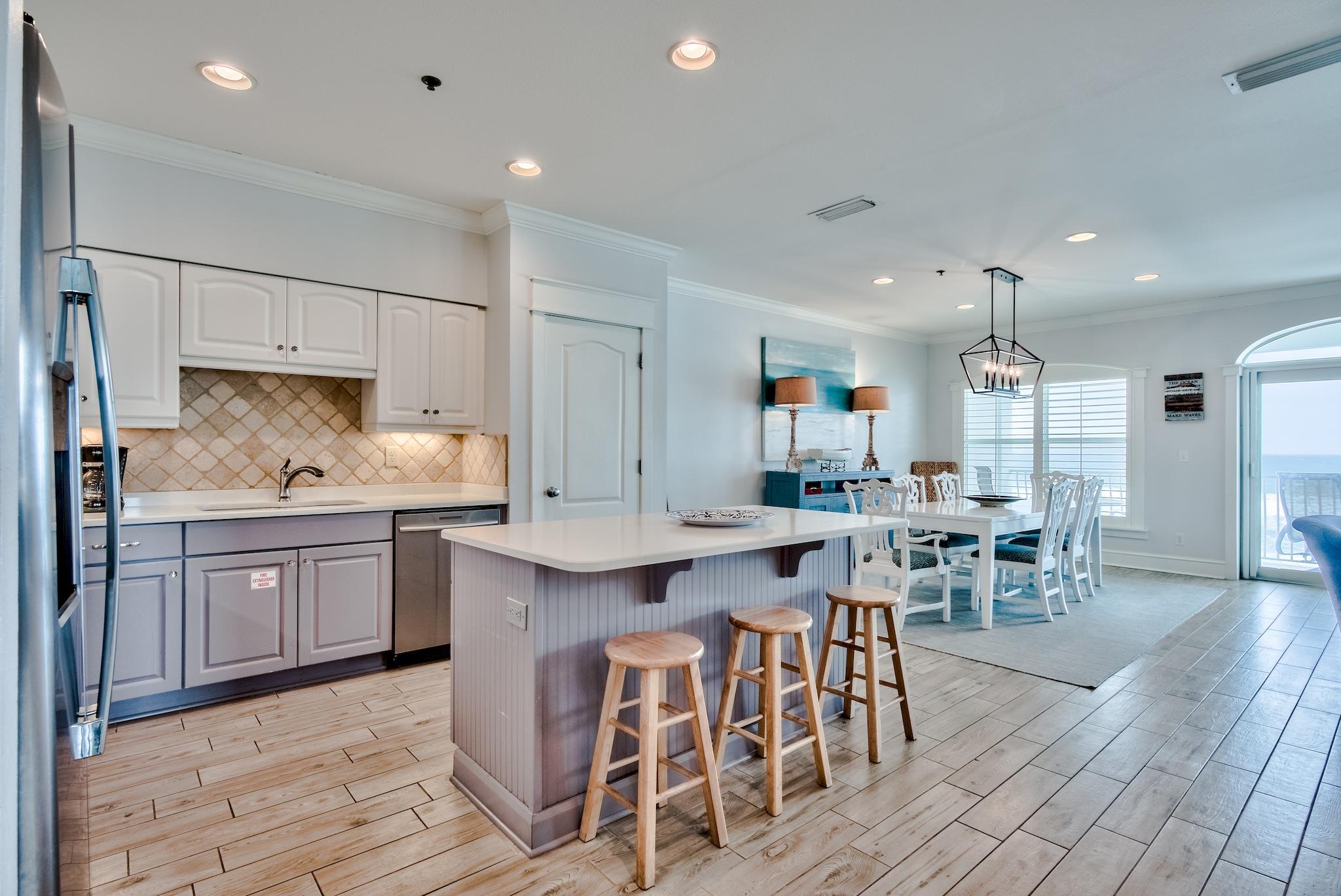 VILLAS AT SUNSET BEACH - Residential