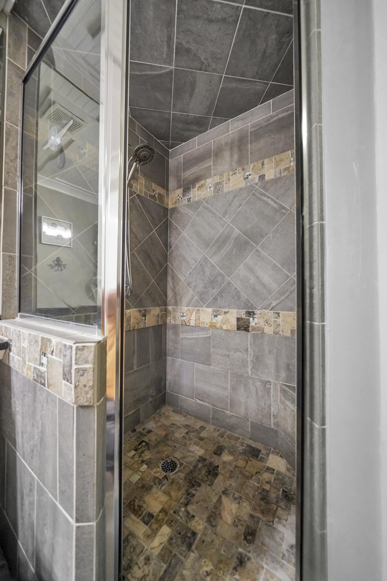 HERMITAGE CONDOMINIUM - Residential