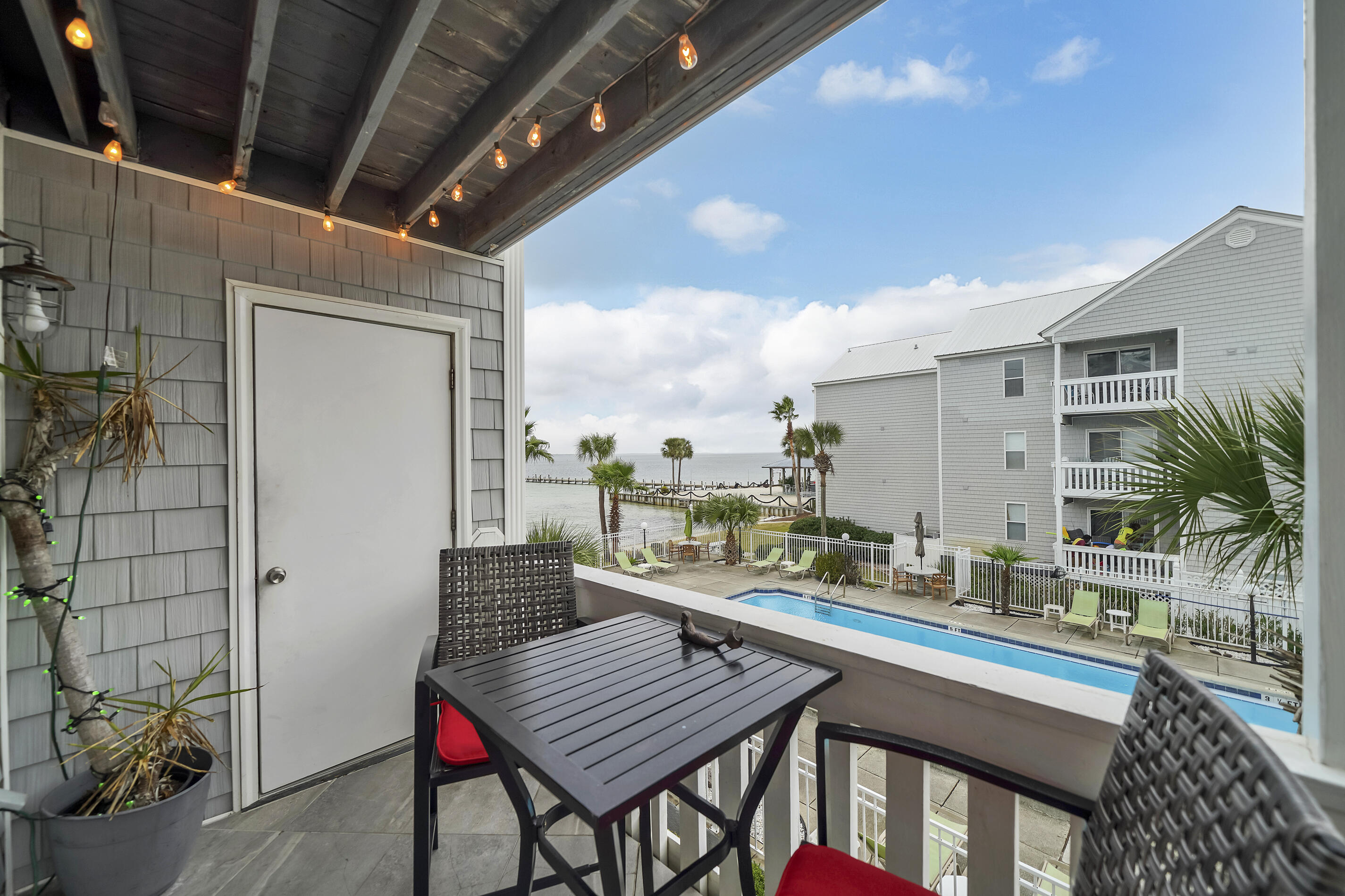 HERMITAGE CONDOMINIUM - Residential