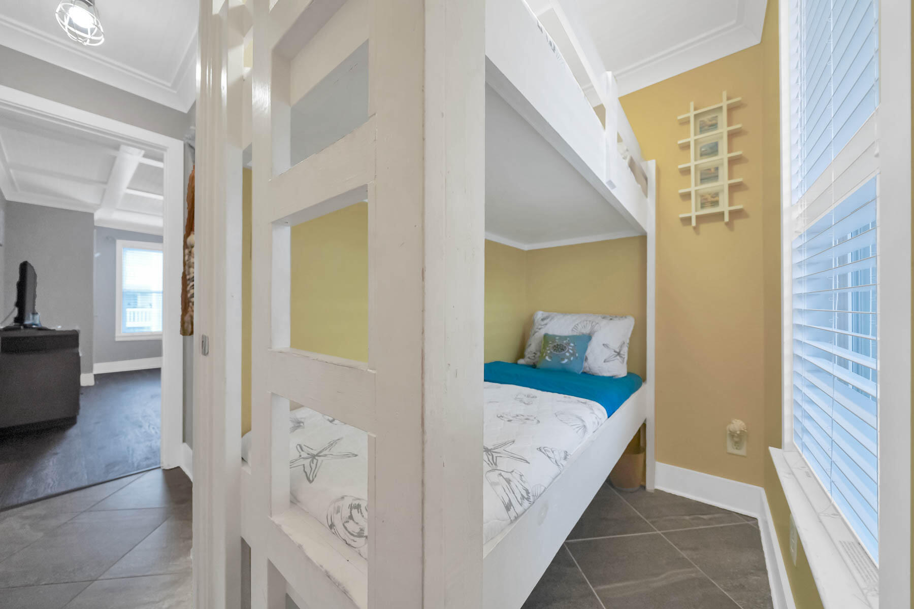 HERMITAGE CONDOMINIUM - Residential