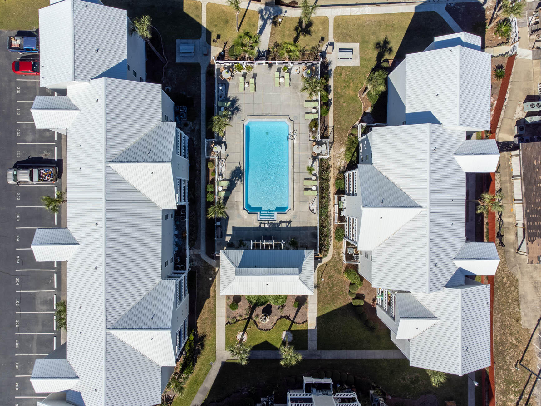 HERMITAGE CONDOMINIUM - Residential