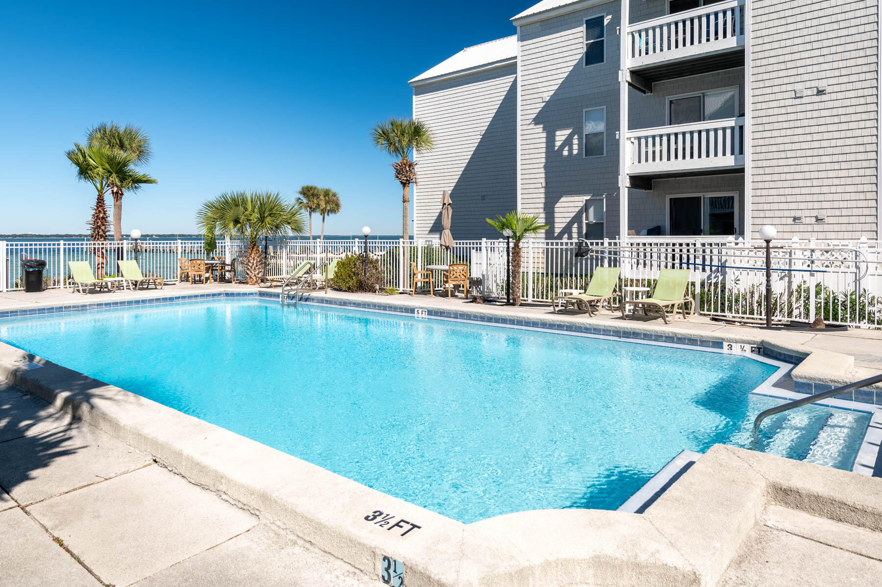 HERMITAGE CONDOMINIUM - Residential