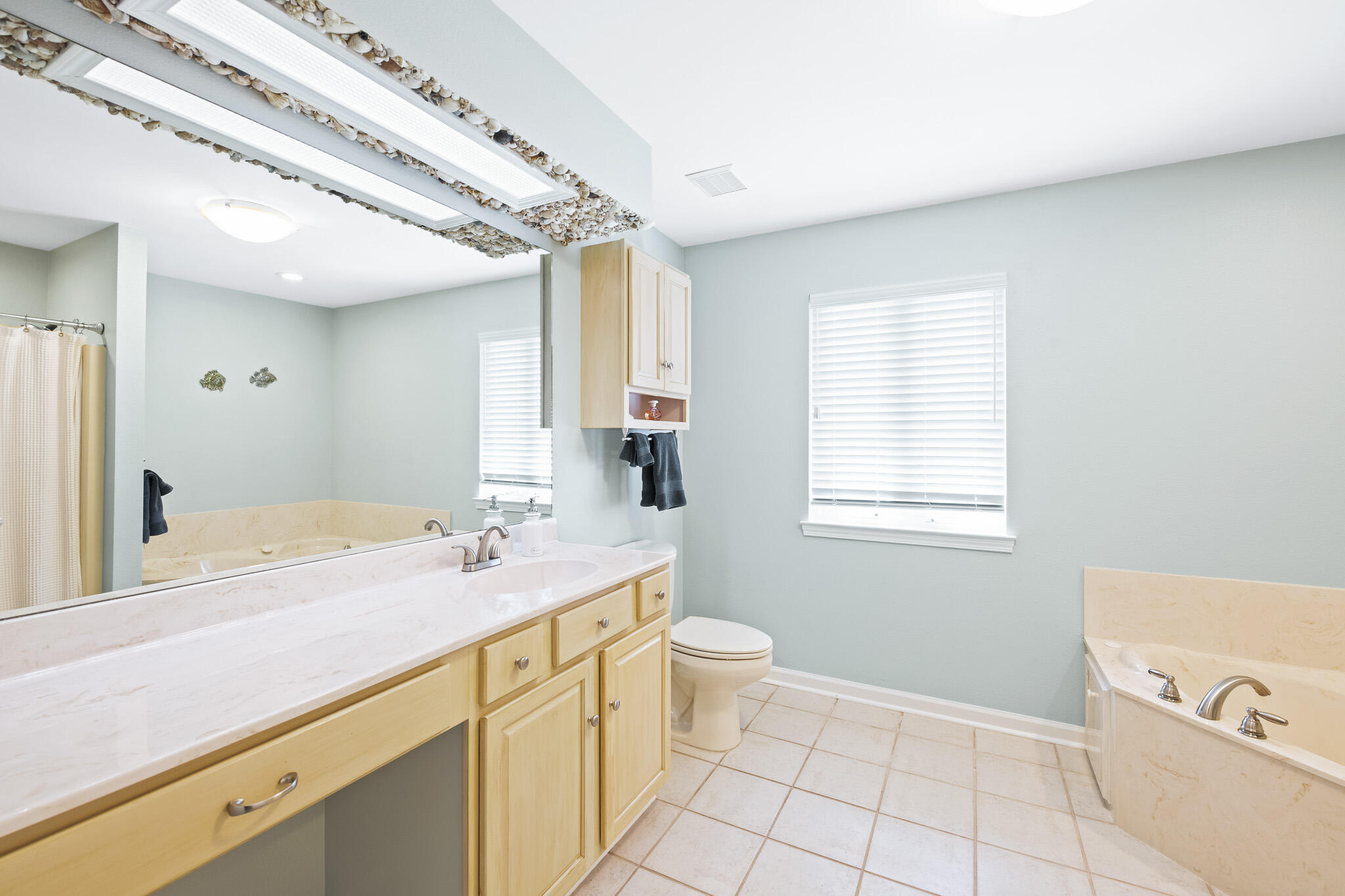 SANTA ROSA RIDGE UNIT 1 - Residential