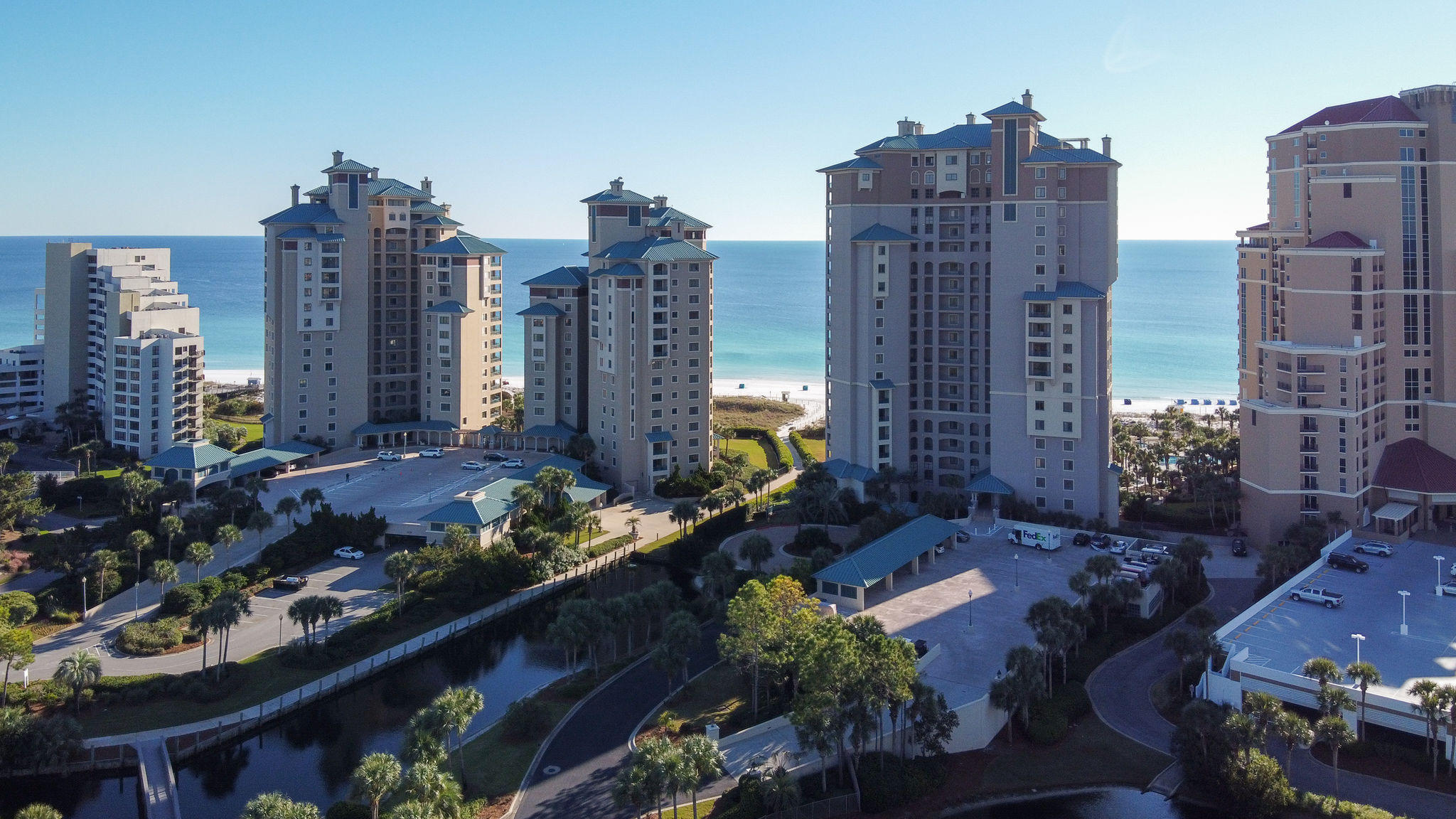 SOUTHWINDS III AT SANDESTIN - Residential