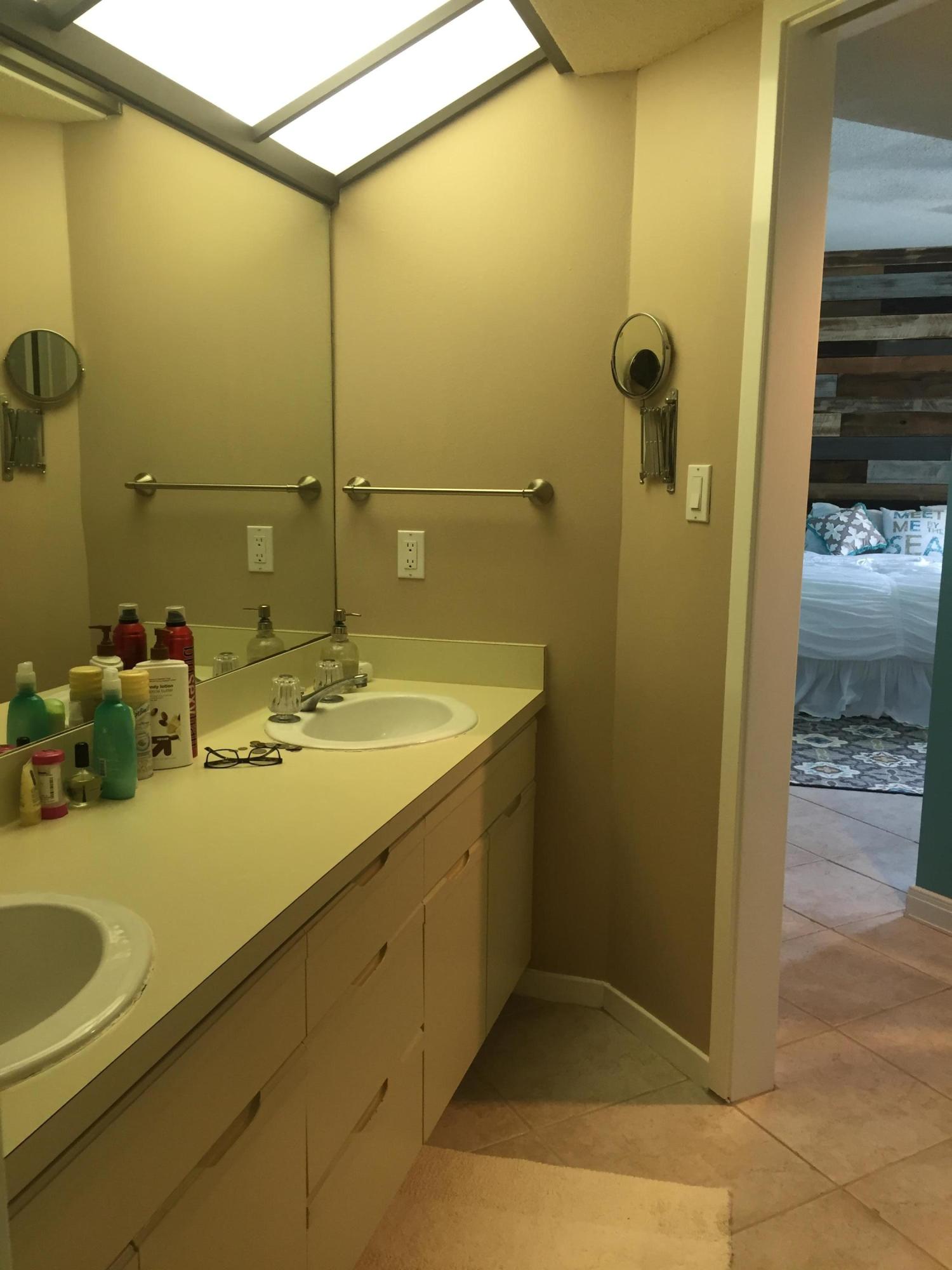 EAST PASS TOWERS CONDO - Residential