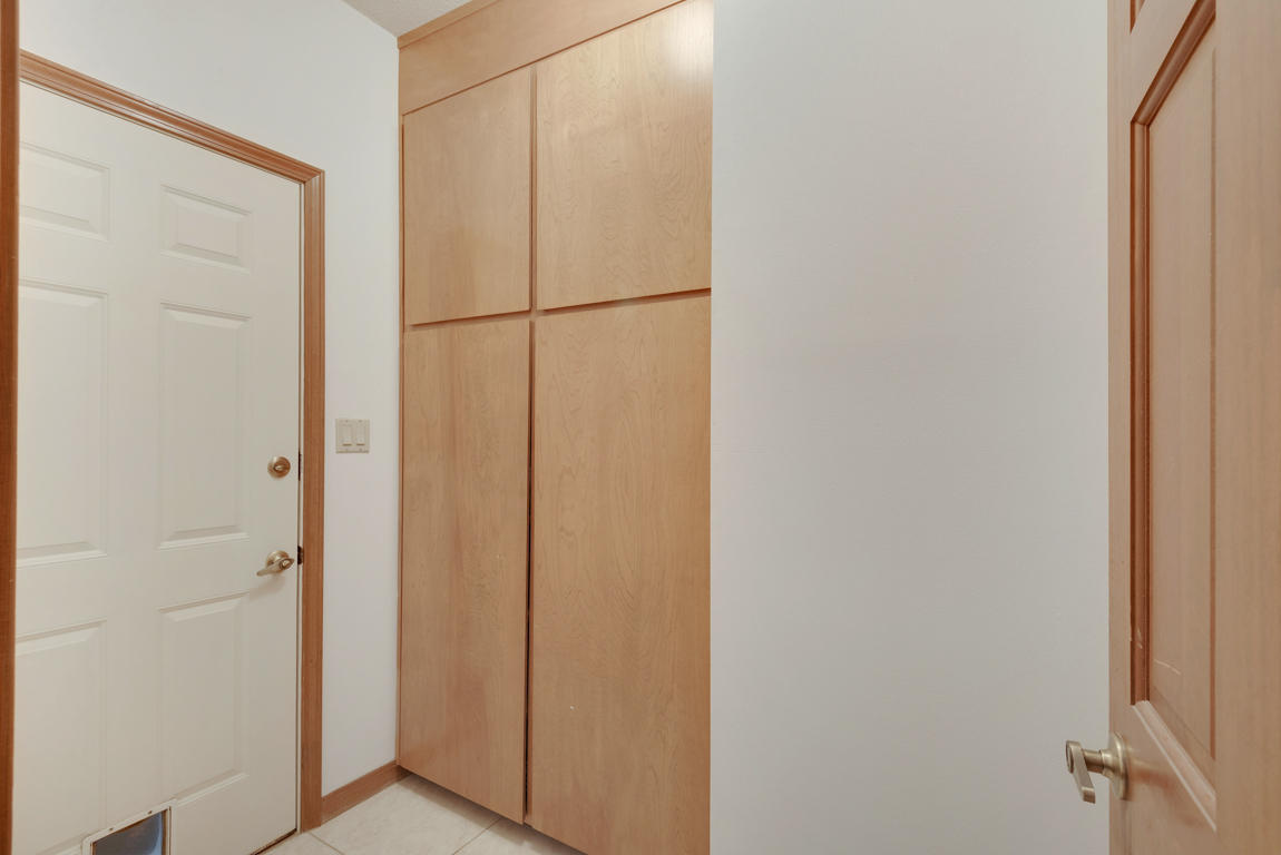 ROCKY BAYOU COUNTRY CLUB ESTATES 1 - Residential