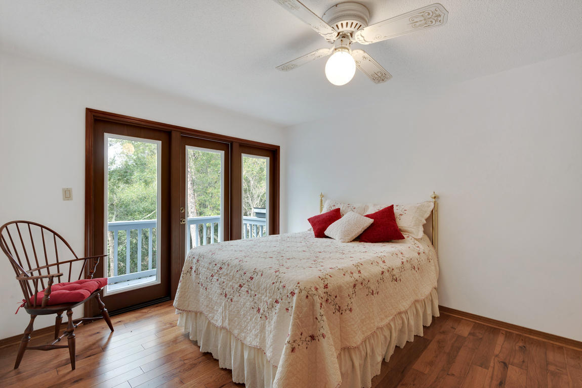 ROCKY BAYOU COUNTRY CLUB ESTATES 1 - Residential