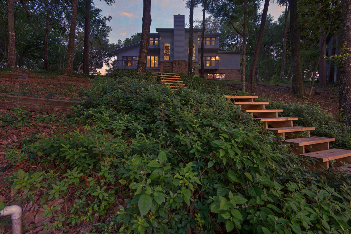 ROCKY BAYOU COUNTRY CLUB ESTATES 1 - Residential