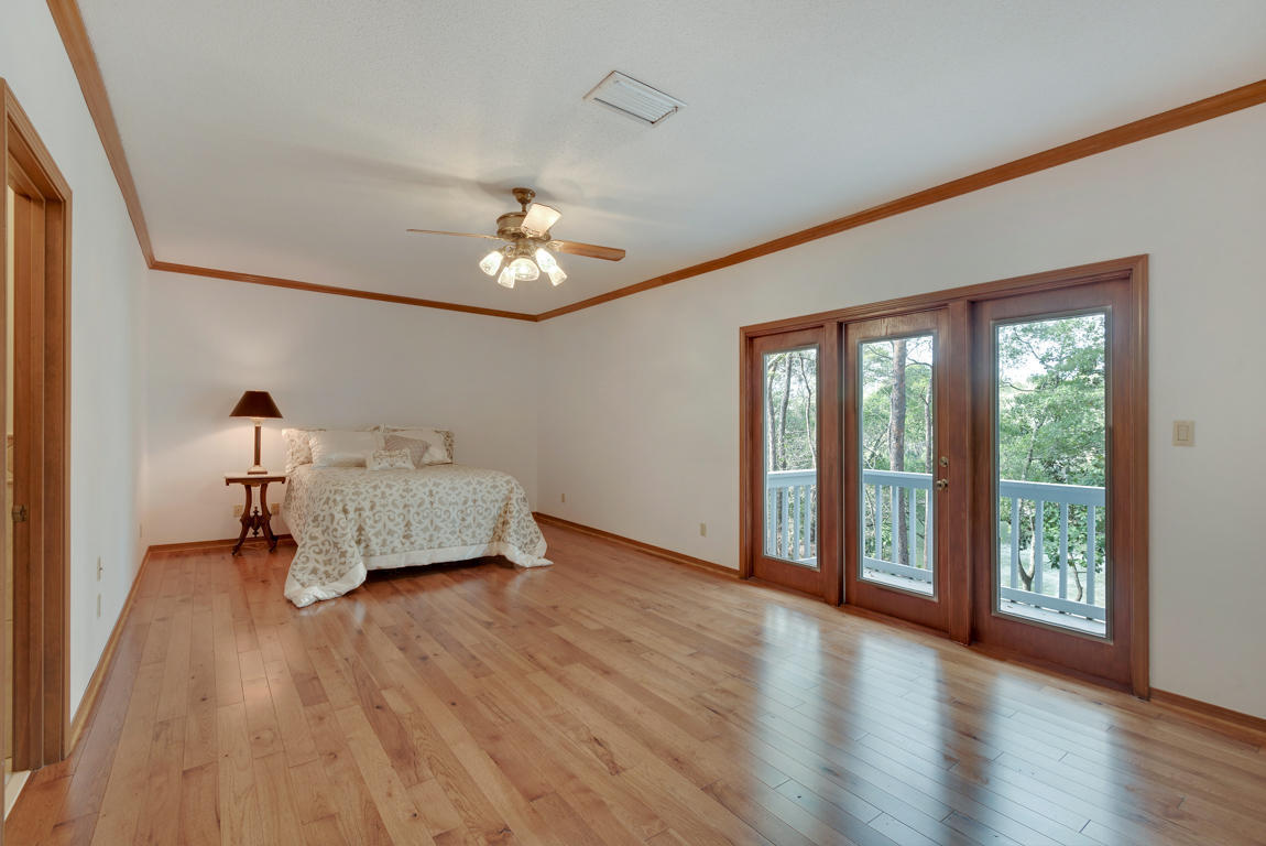 ROCKY BAYOU COUNTRY CLUB ESTATES 1 - Residential