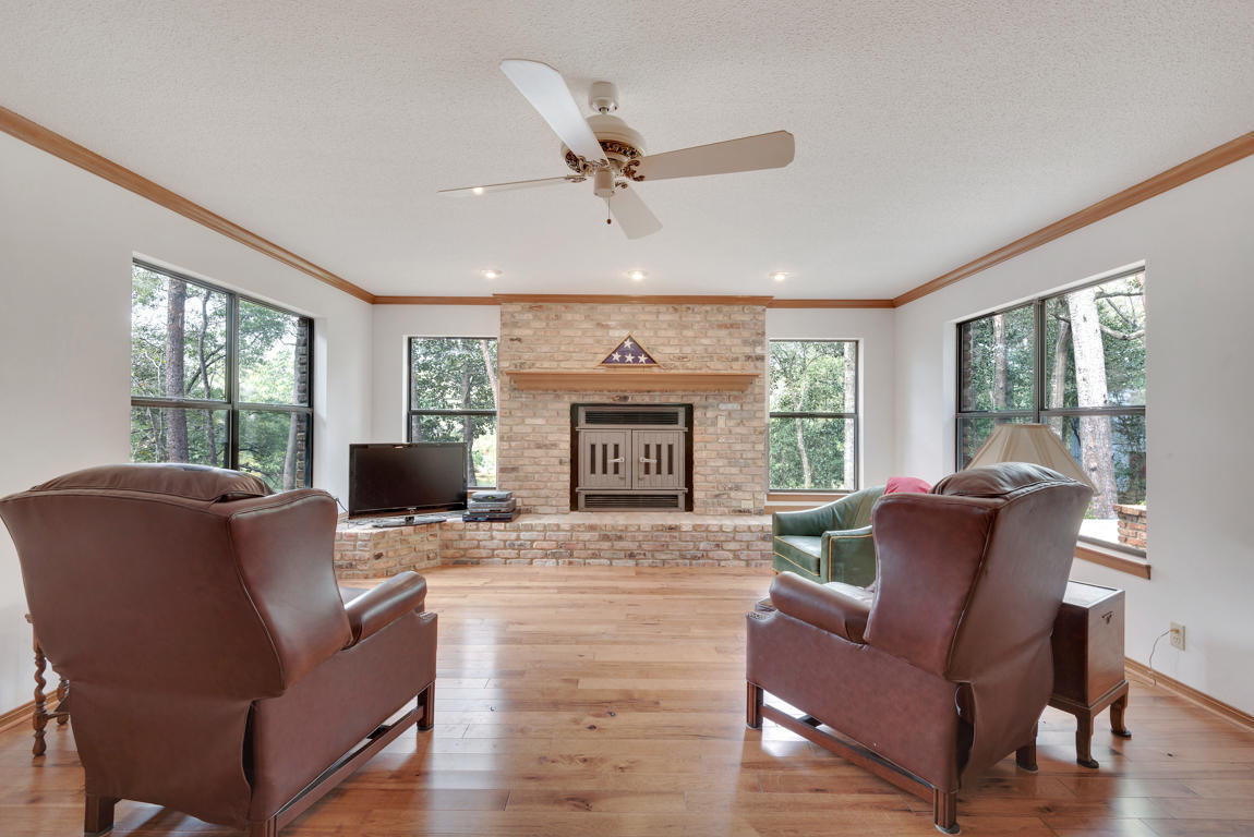 ROCKY BAYOU COUNTRY CLUB ESTATES 1 - Residential