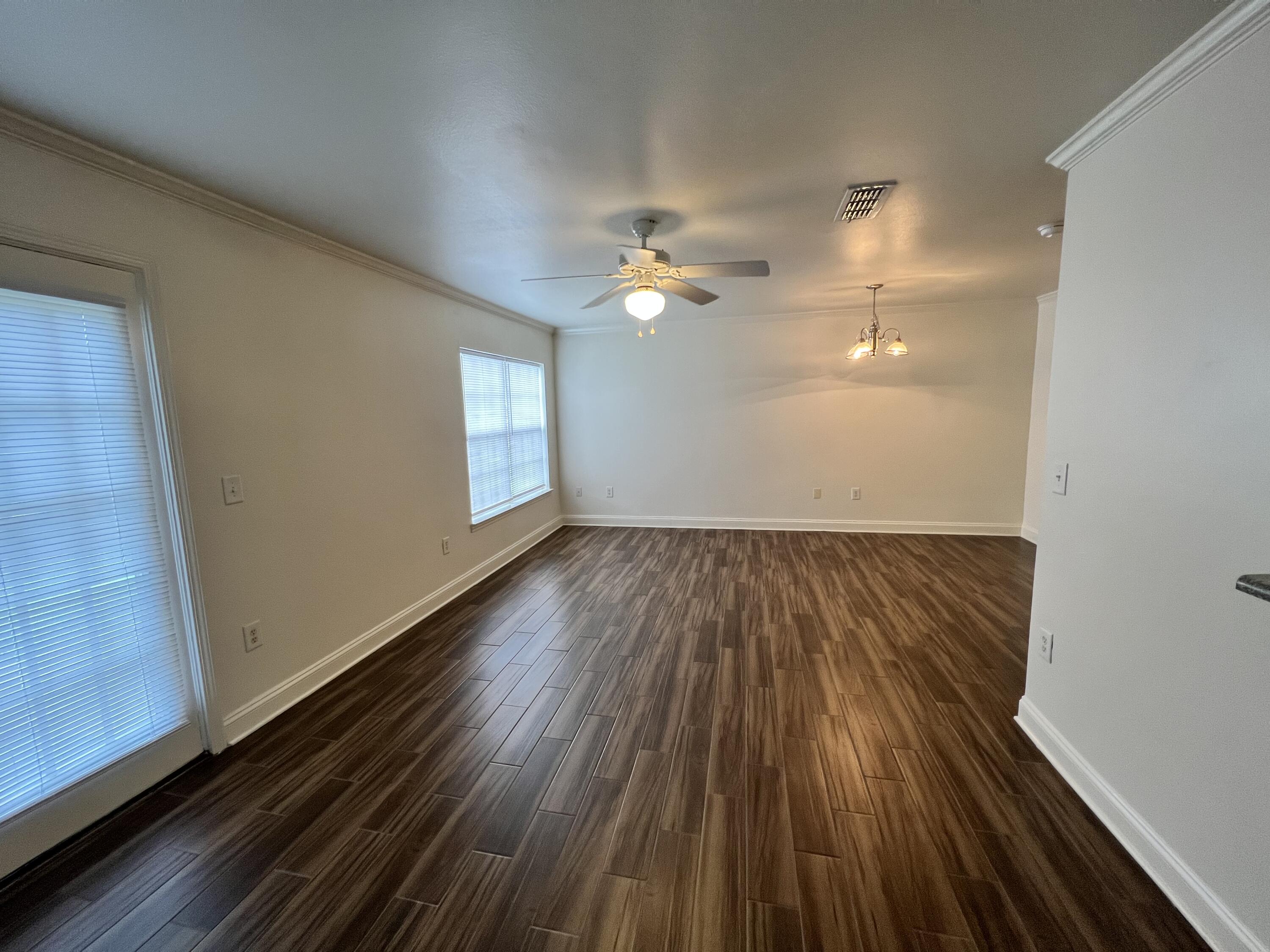 EAGLES LANDING S/D - Residential Lease