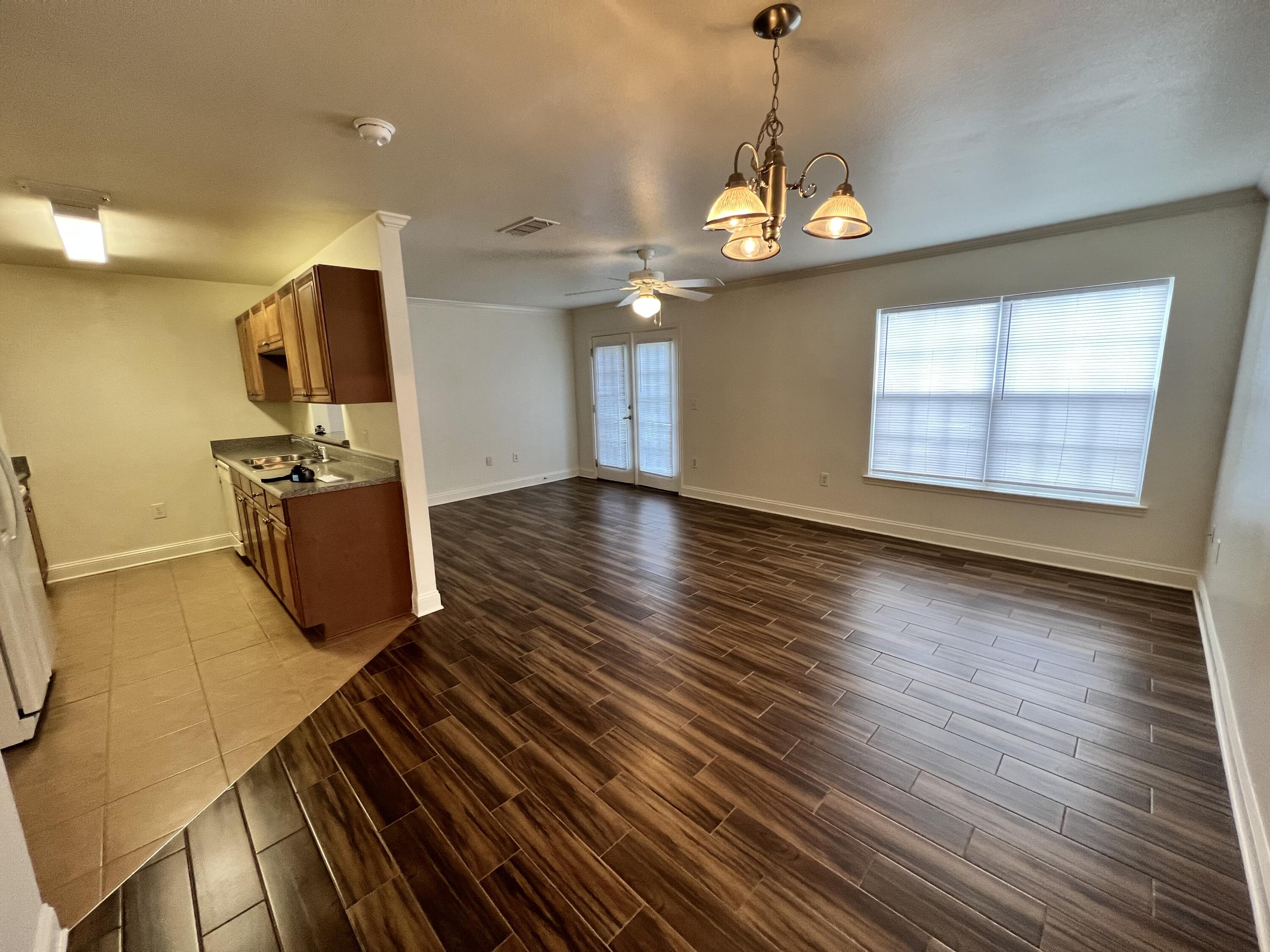 EAGLES LANDING S/D - Residential Lease