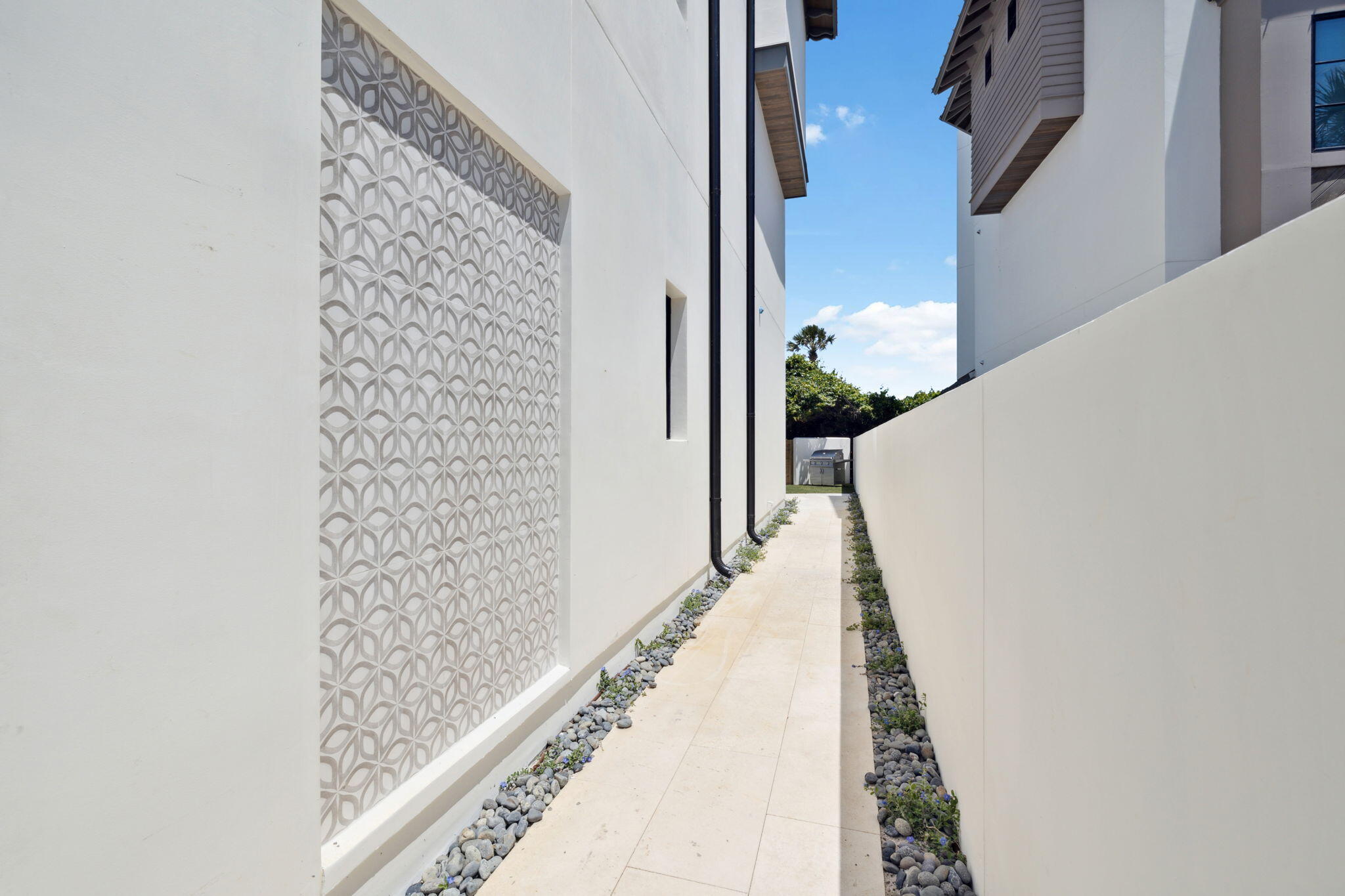 Seawalk Circle - Residential