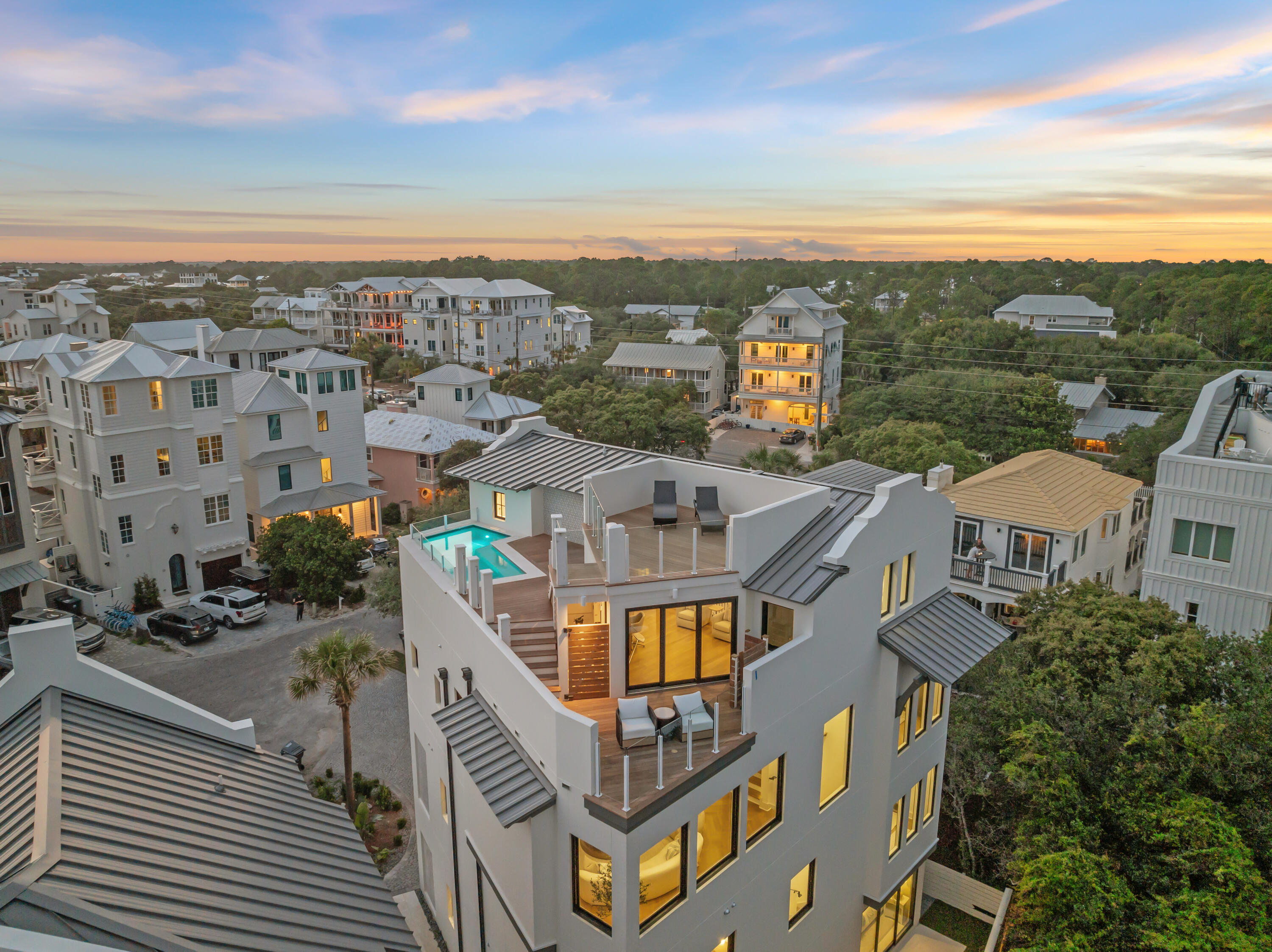 Seawalk Circle - Residential
