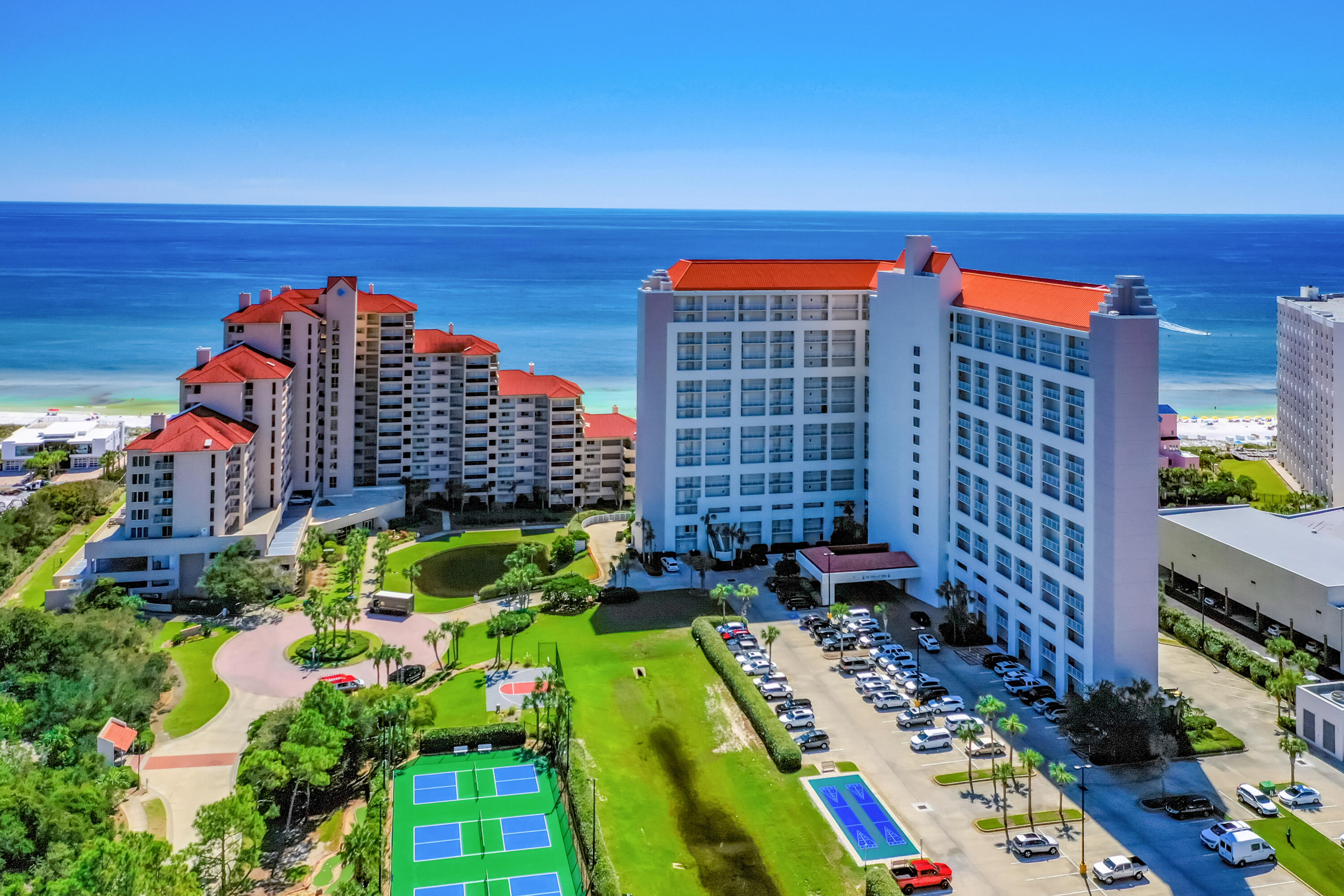 TIDES AT TOPS'L - Residential