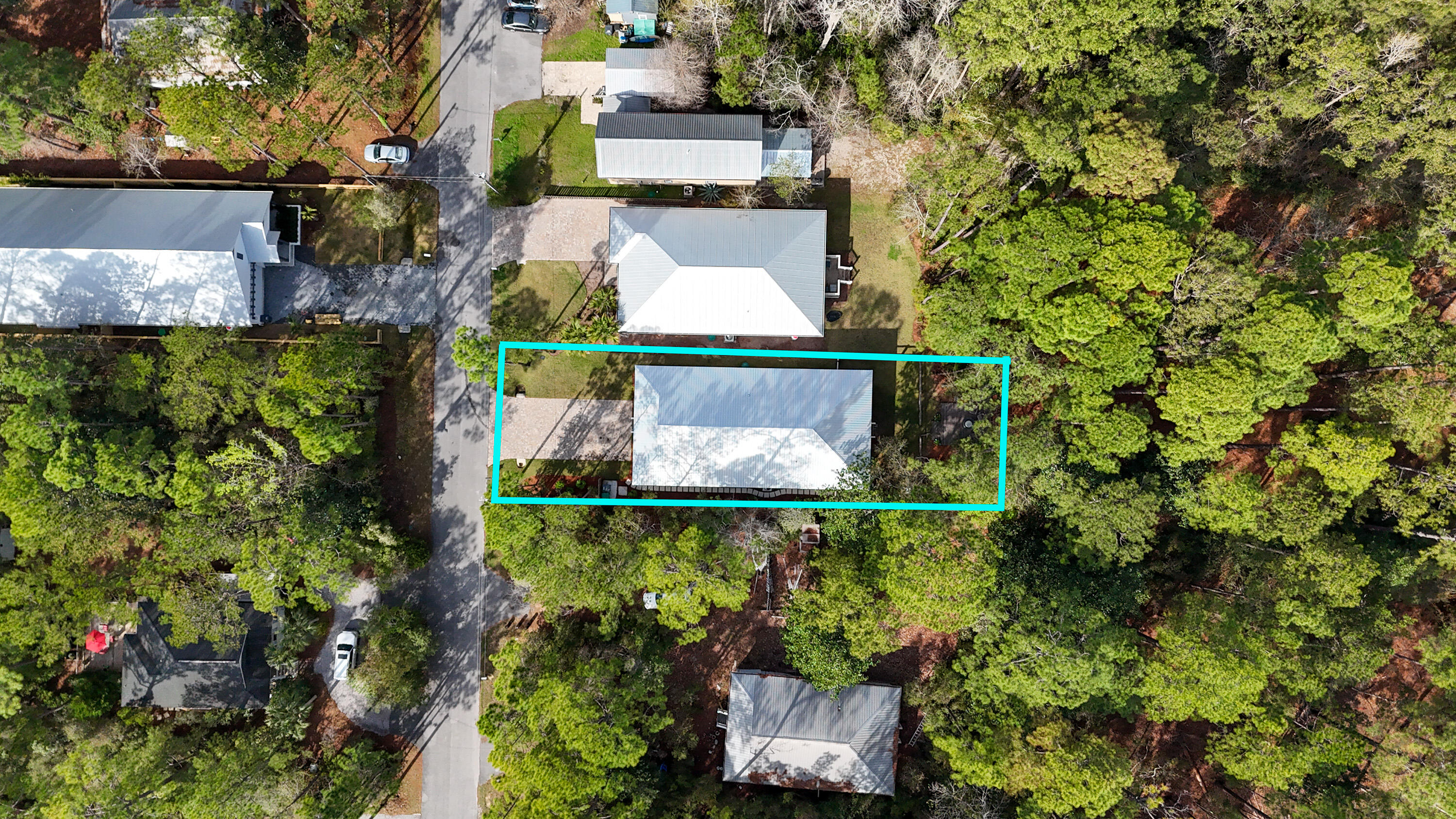 MAGNOLIA BEACH - Residential