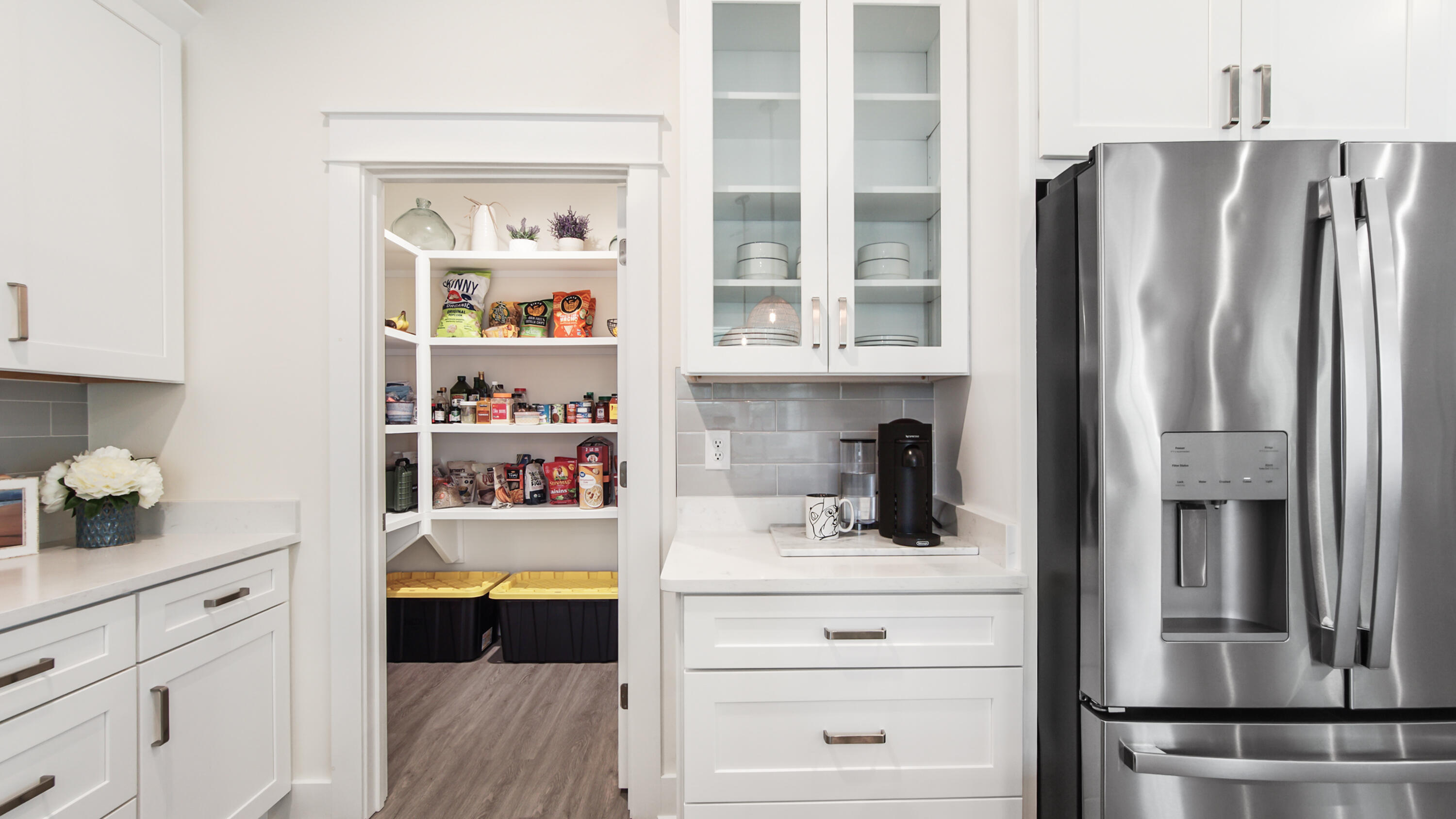 MAGNOLIA BEACH - Residential