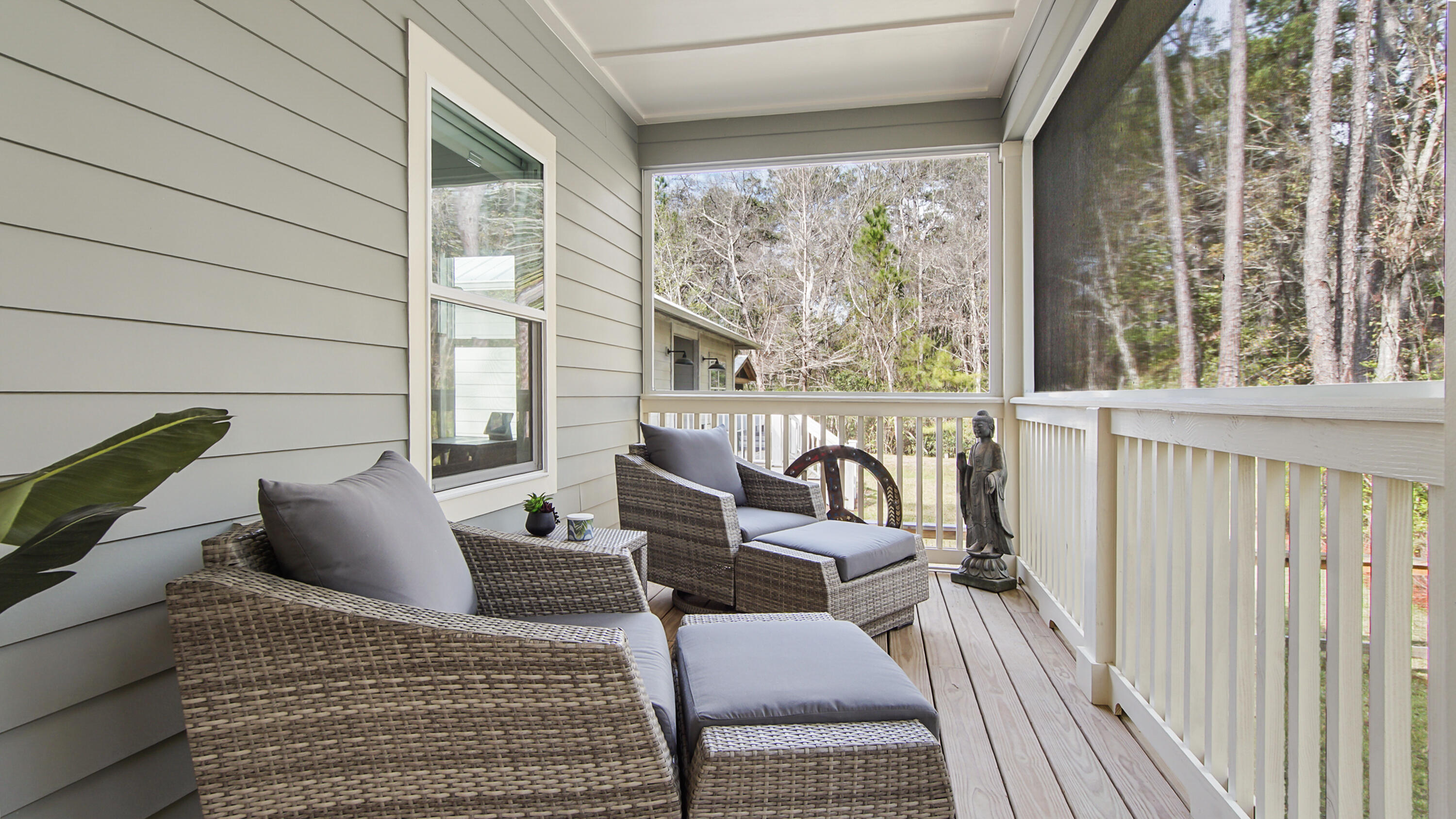 MAGNOLIA BEACH - Residential