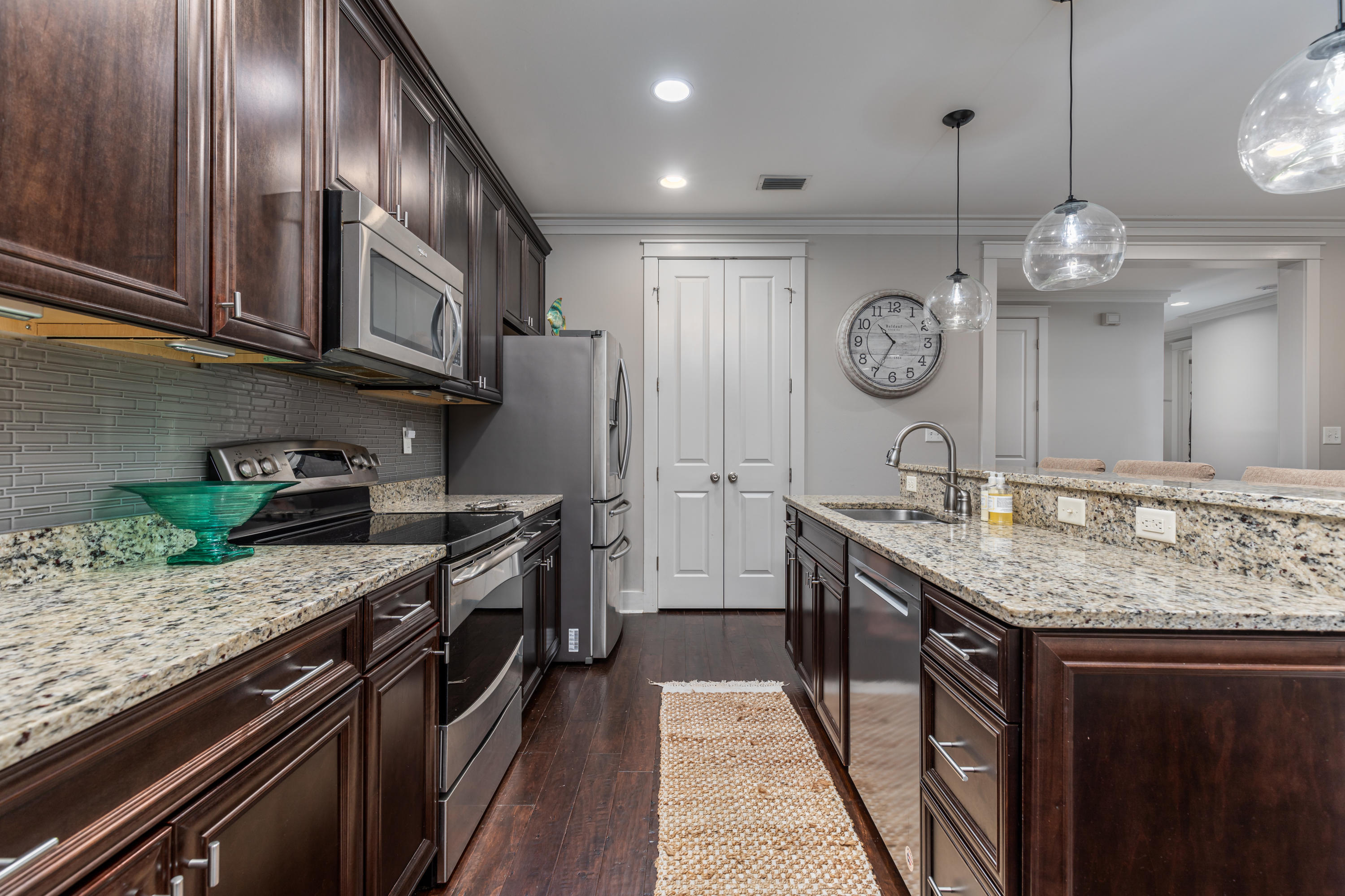 CARSON OAKS - Residential