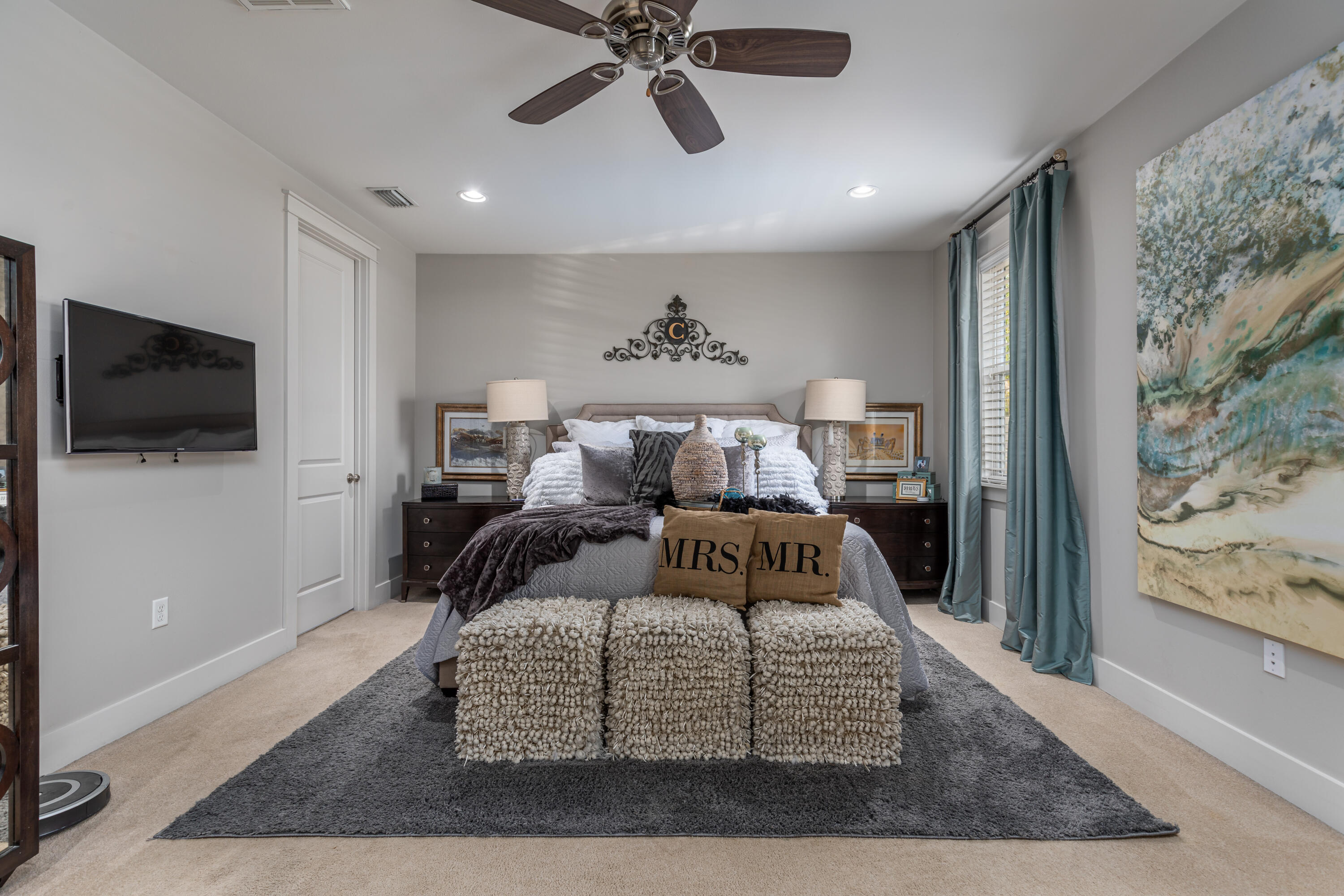 CARSON OAKS - Residential