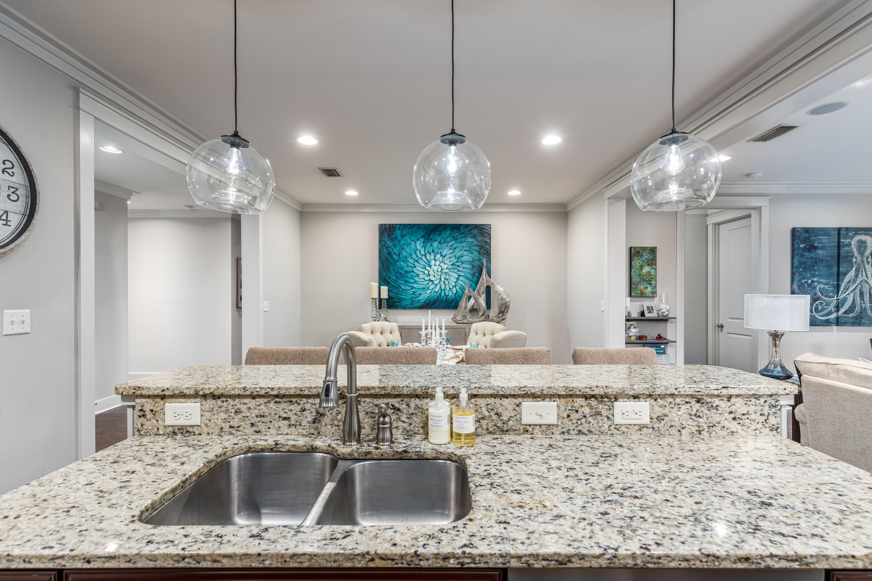 CARSON OAKS - Residential