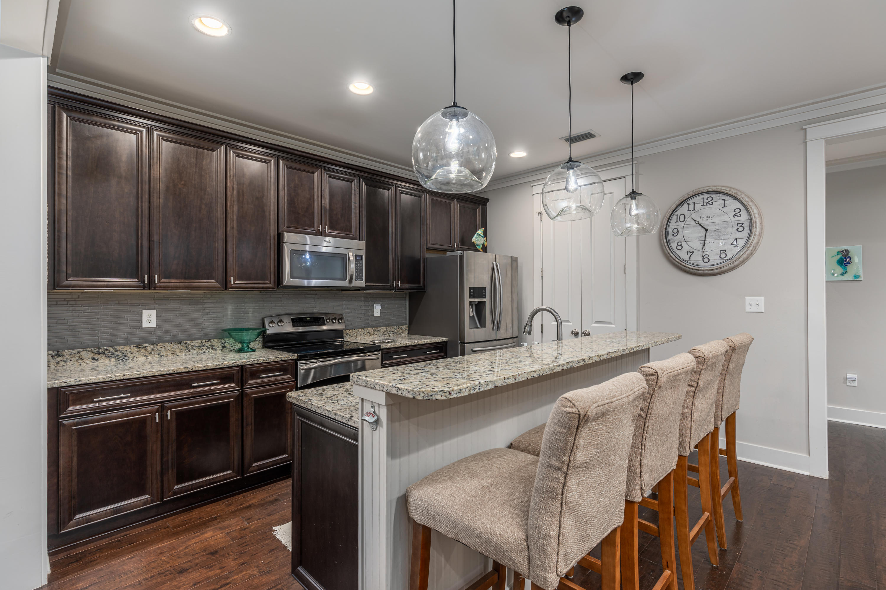 CARSON OAKS - Residential
